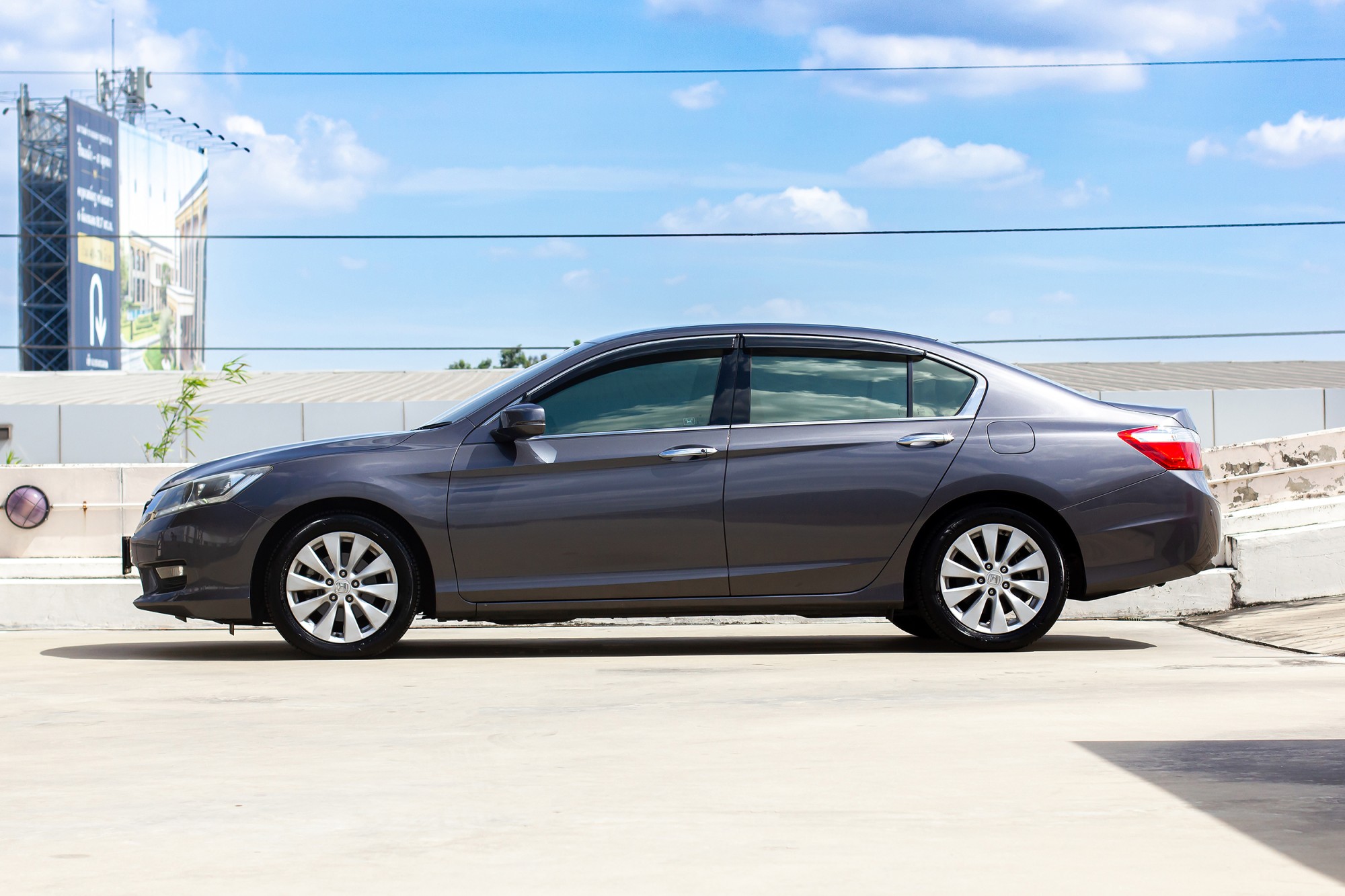 HONDA ACCORD G9 2.0EL 5A/T ปี 2015 (รูปที่ 8)