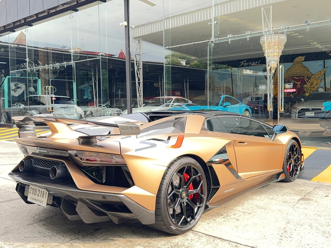 2021 Lamborghini Aventador S Roadster สีน้ำตาล (รูปที่ 12)