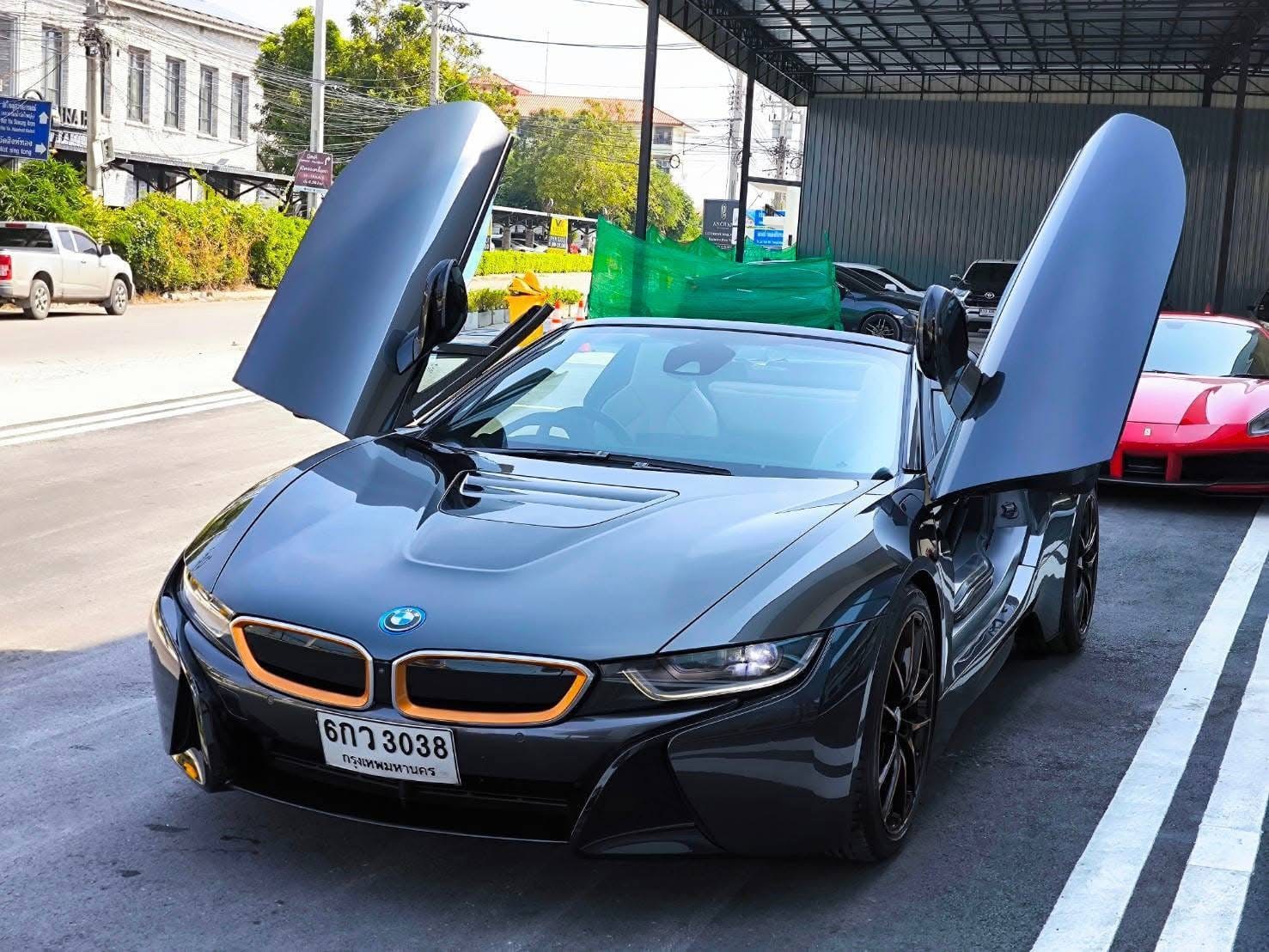 2019 BMW i8 Roadster สีดำ