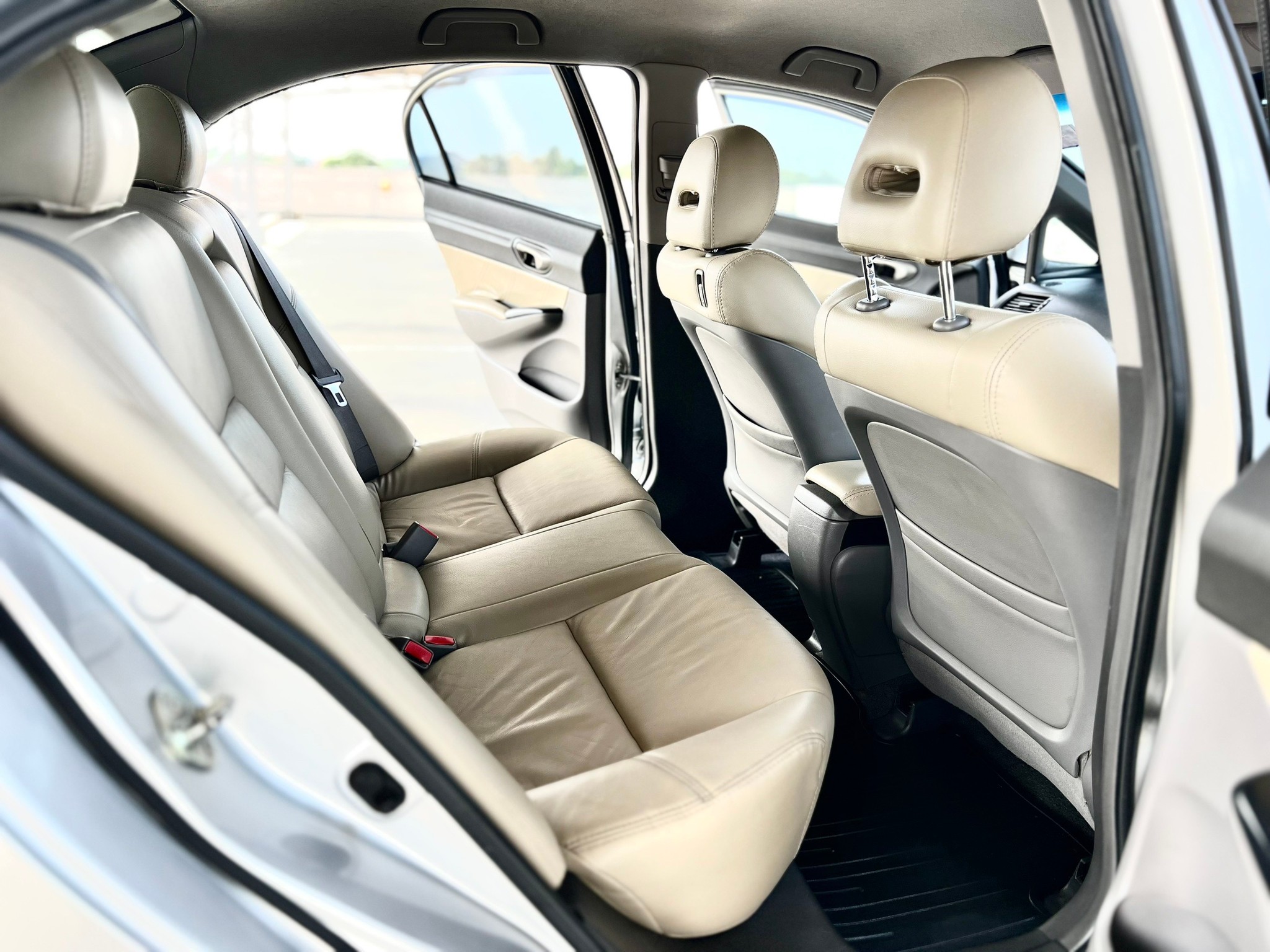 HONDA CIVIC 1.8 S (as) MNC ปี 2011 ไม่มีอุบัติเหตุ ประวัติศูนย์ (รูปที่ 5)