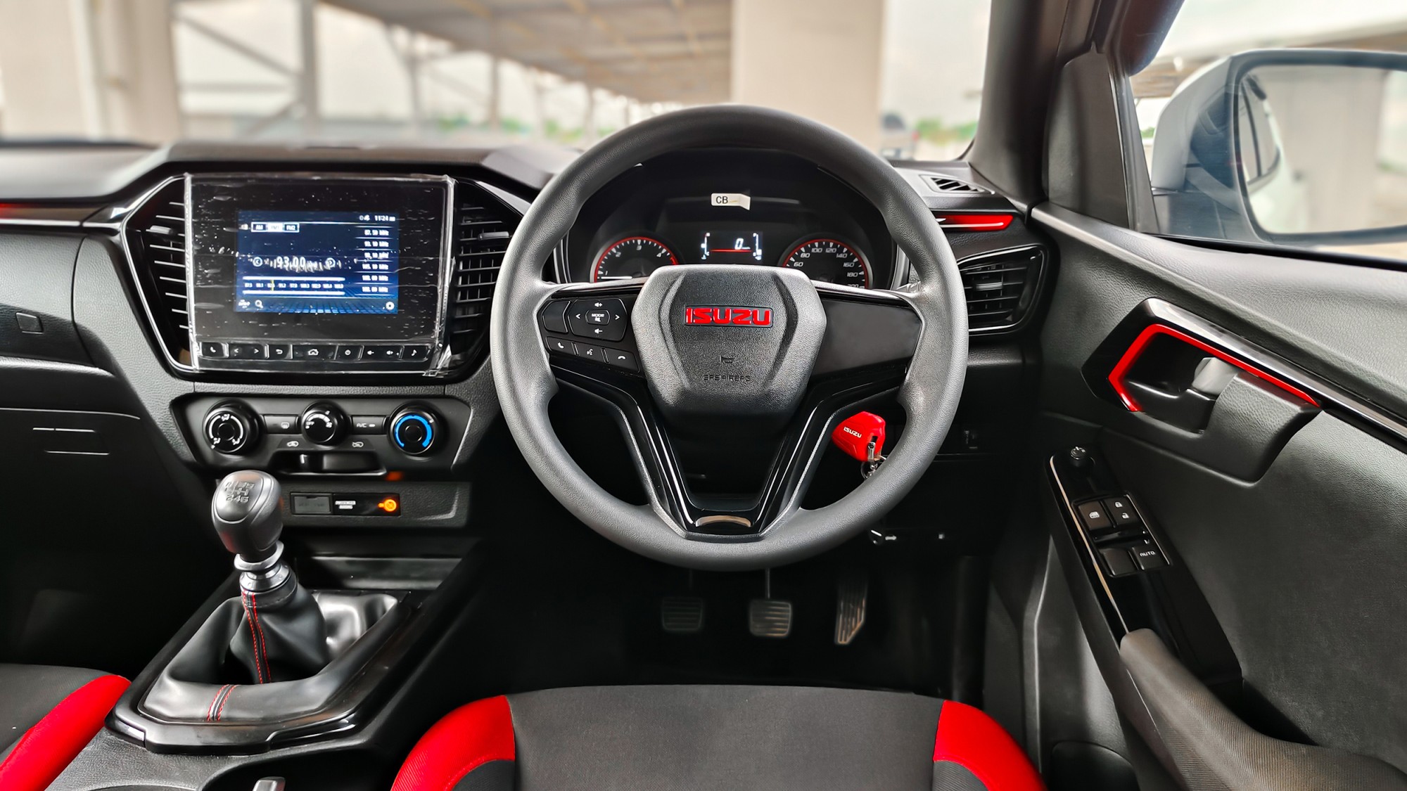 ISUZU D-Max X-SERIES Spacecab 1.9L 6M/T ปี 2023 ไมล์ 37,000 กม. (รูปที่ 5)