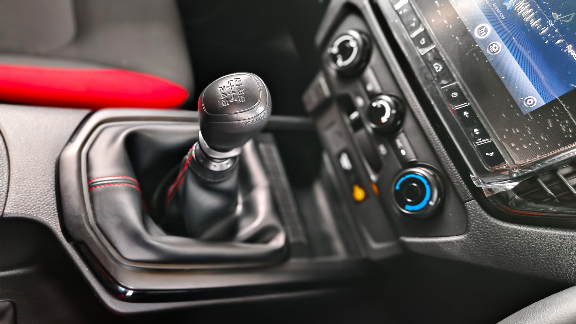 ISUZU D-Max X-SERIES Spacecab 1.9L 6M/T ปี 2023 ไมล์ 37,000 กม. (รูปที่ 6)