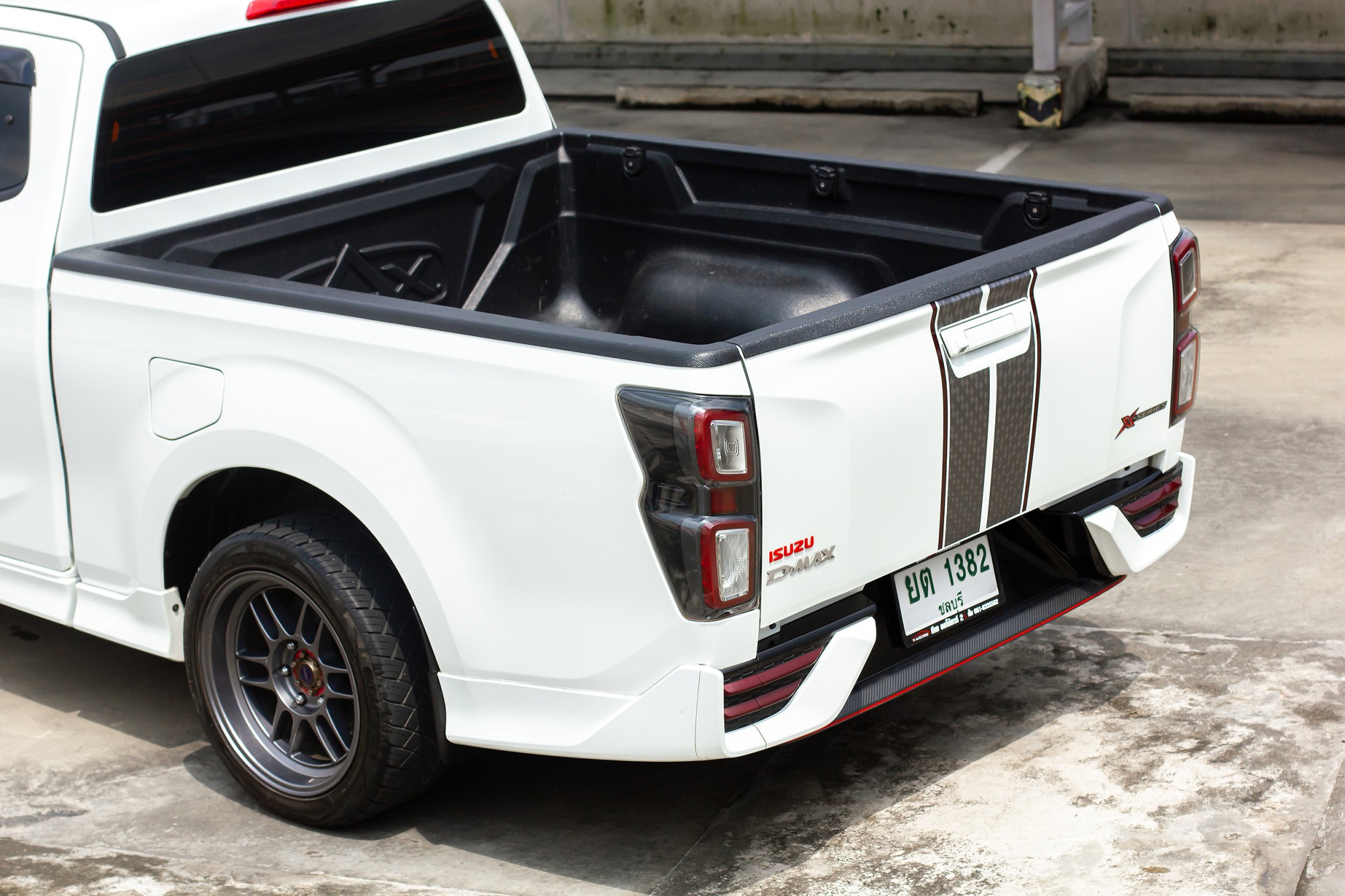 ISUZU D-Max X-SERIES Spacecab 1.9L 6M/T ปี 2023 ไมล์ 37,000 กม. (รูปที่ 25)