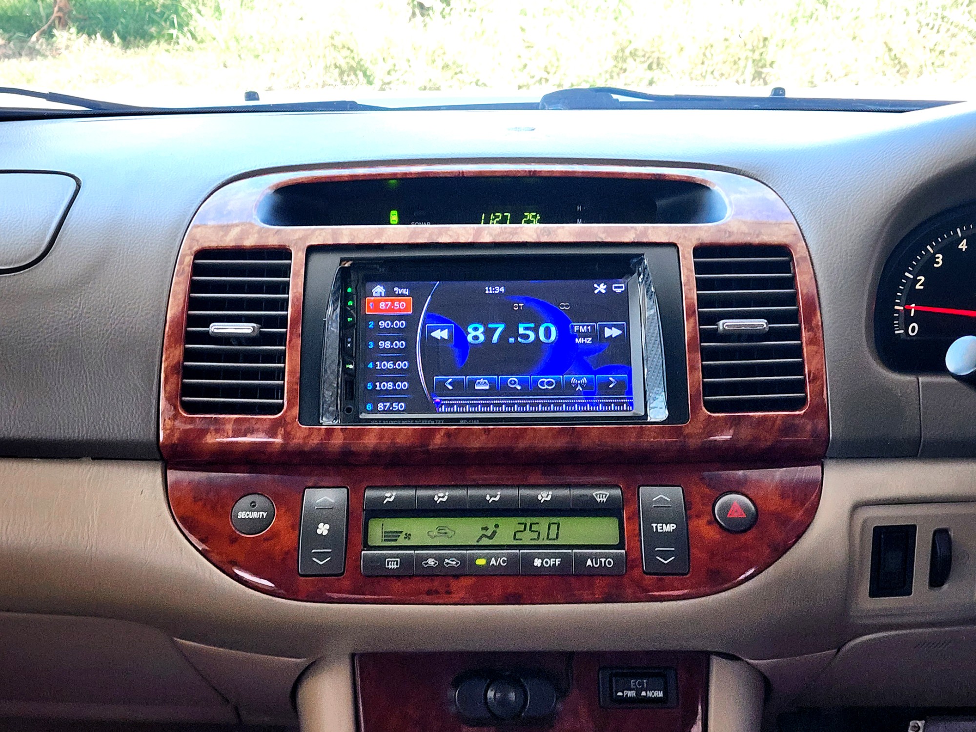 TOYOTA​ Camry 2.4G ปี 2003 เบนซิน+LPG พร้อมโอน (รูปที่ 15)