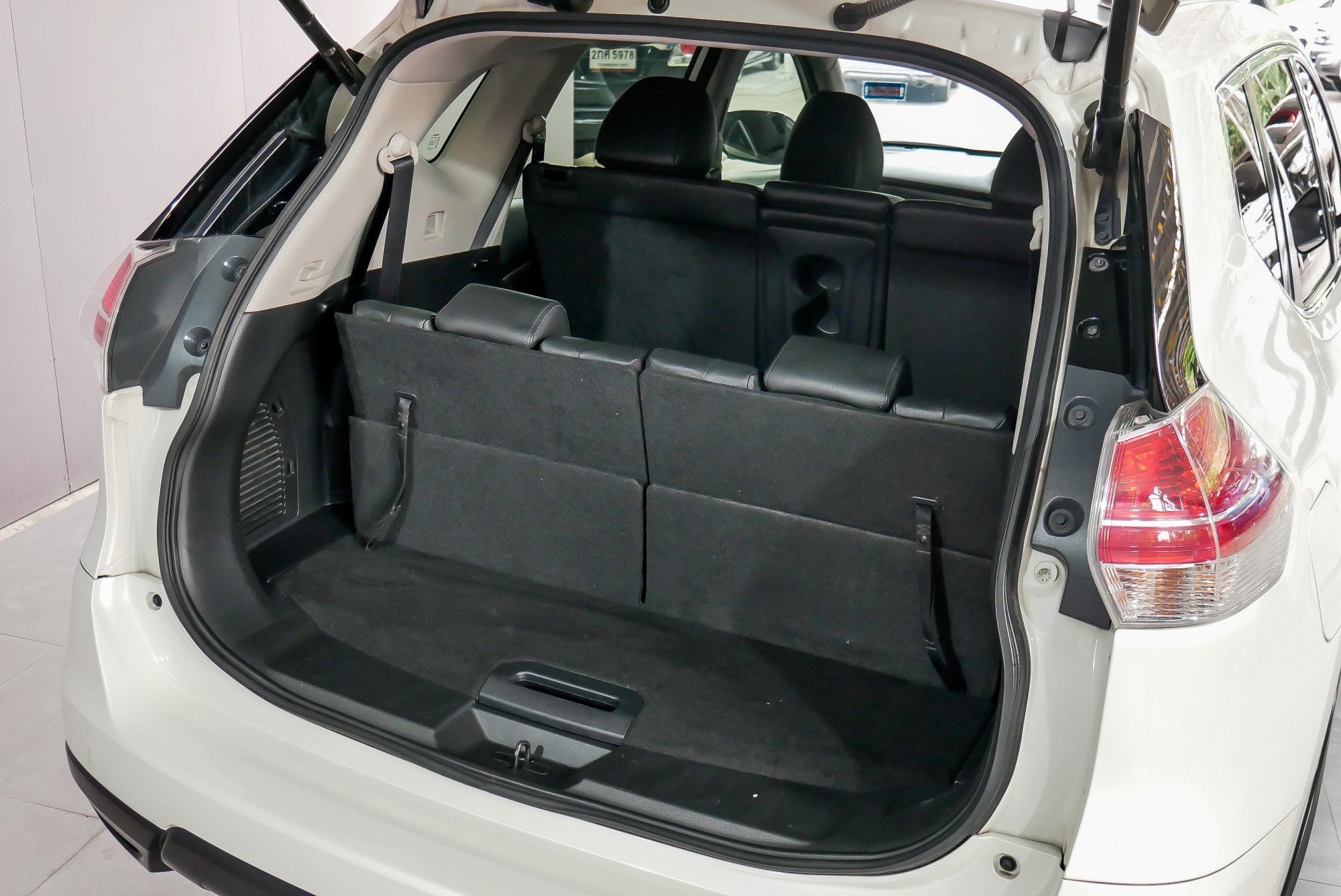 Nissan X-trail ปี 2016 สีขาว (รูปที่ 14)
