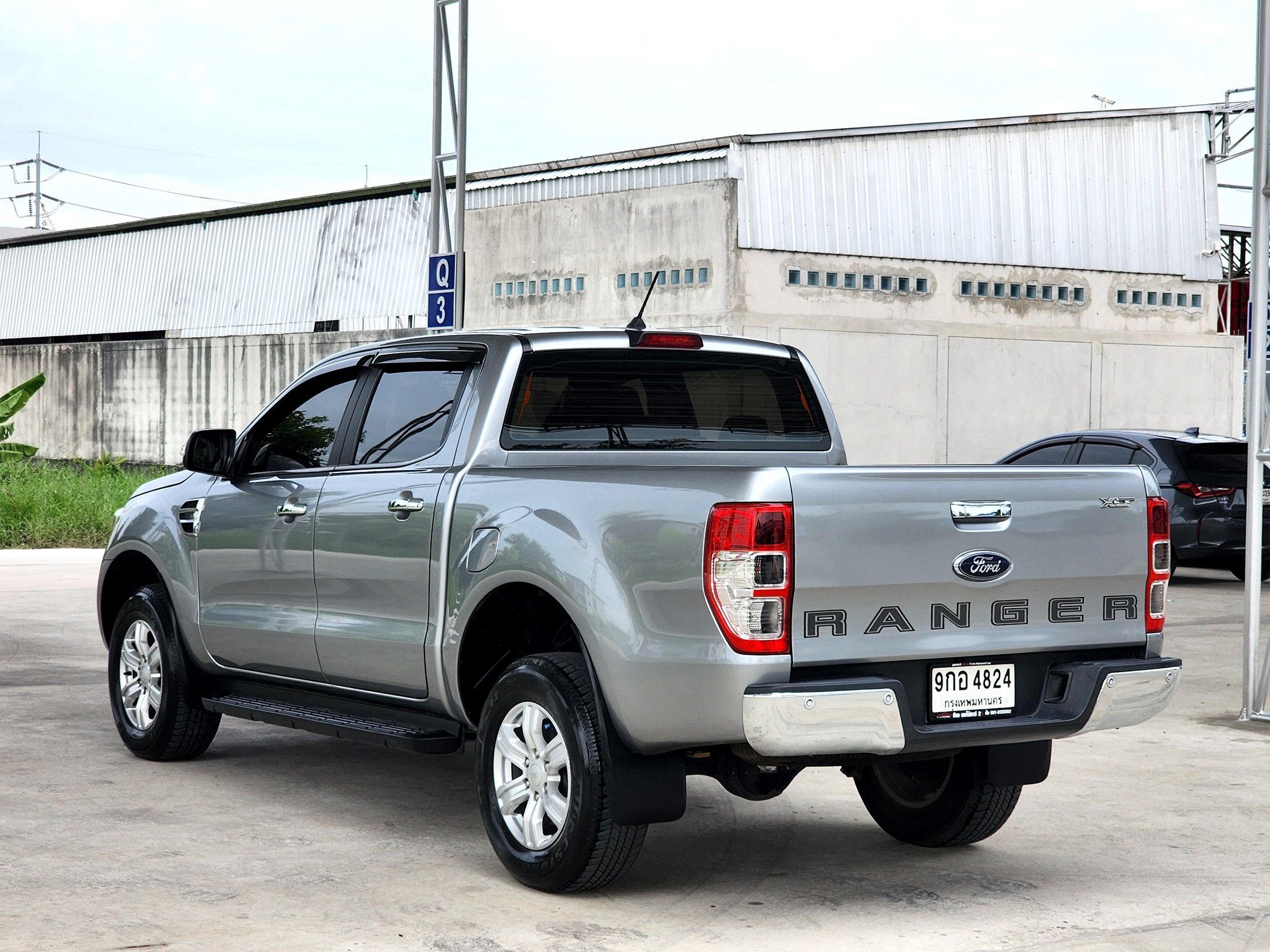 FORD Ranger Double Cab 2.2XLT Hi-Rider A/T ปี 2019 จด 2020 (รูปที่ 7)