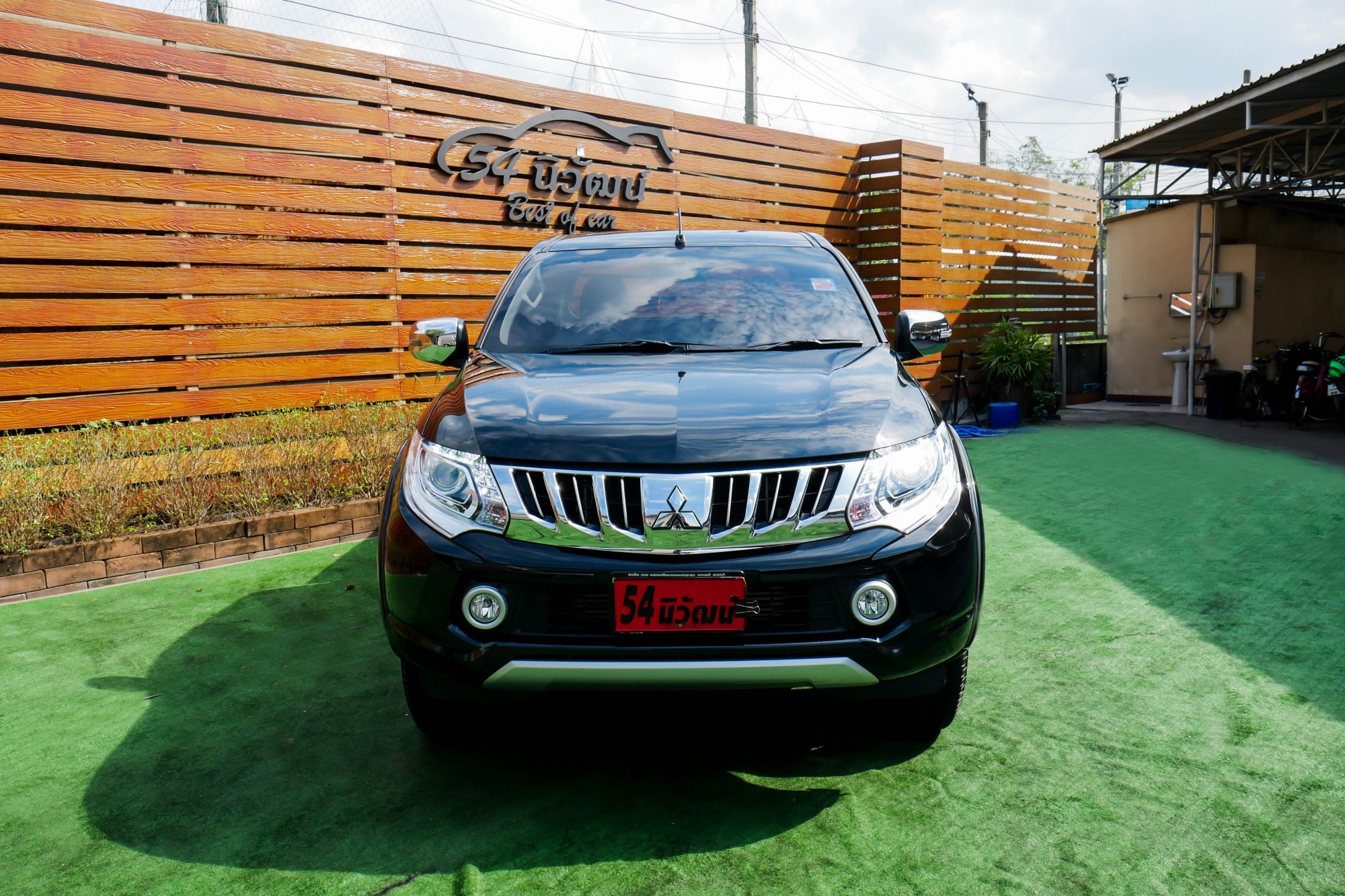 MITSUBISHI TRITON MEGACAB 2.4 GLS LTD PLUS  ปี 2017 สีดำ