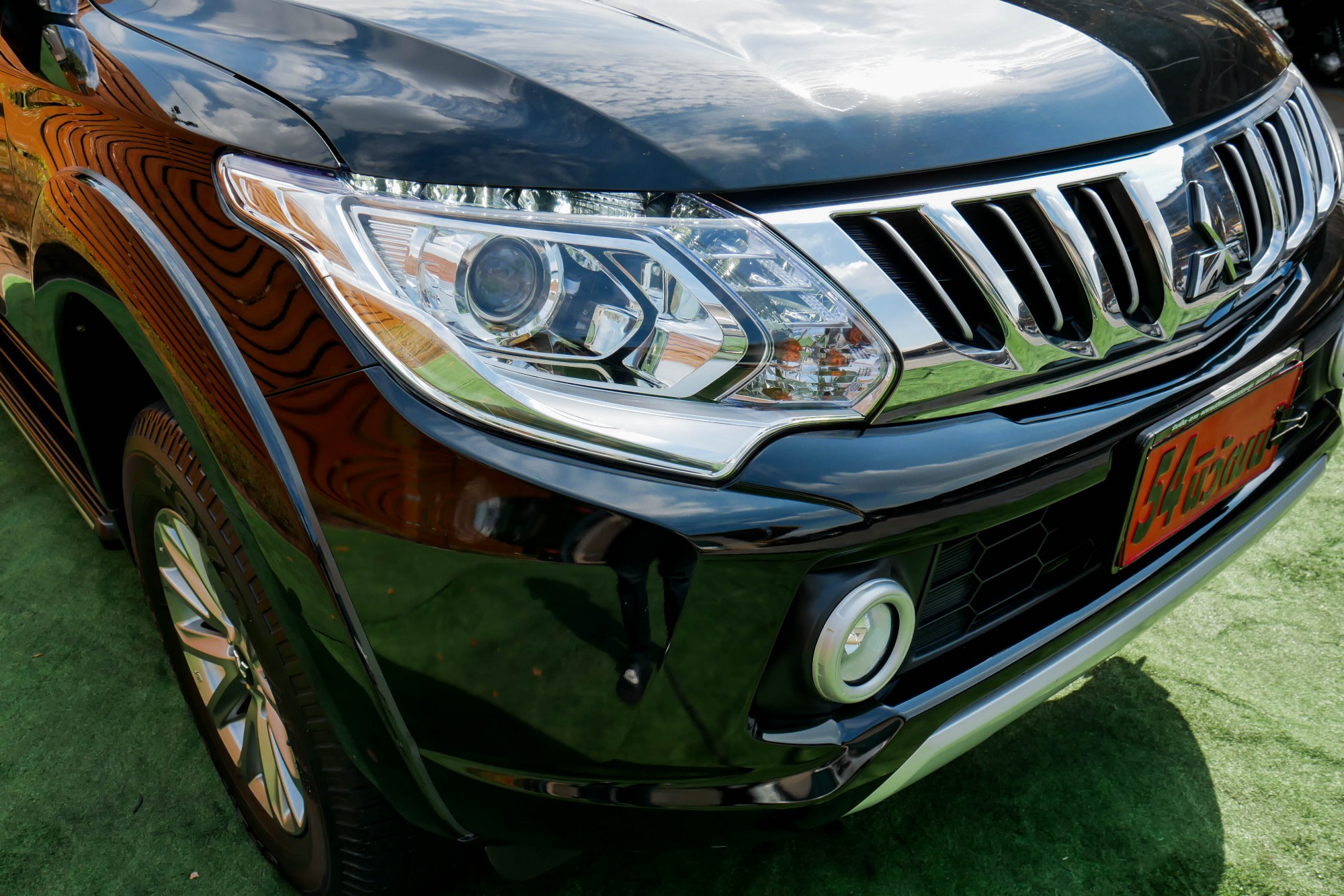 MITSUBISHI TRITON MEGACAB 2.4 GLS LTD PLUS  ปี 2017 สีดำ (รูปที่ 4)