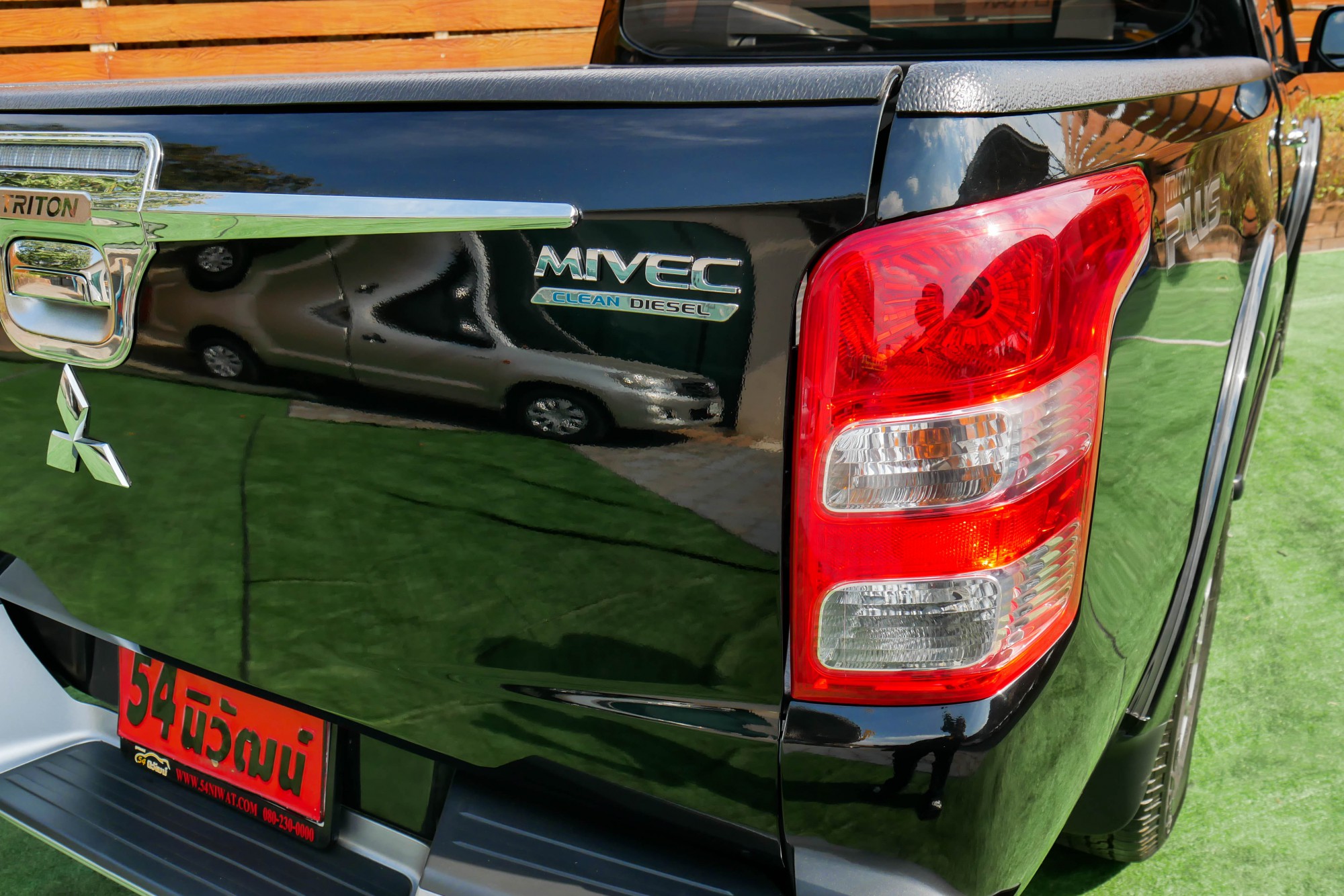MITSUBISHI TRITON MEGACAB 2.4 GLS LTD PLUS  ปี 2017 สีดำ (รูปที่ 19)