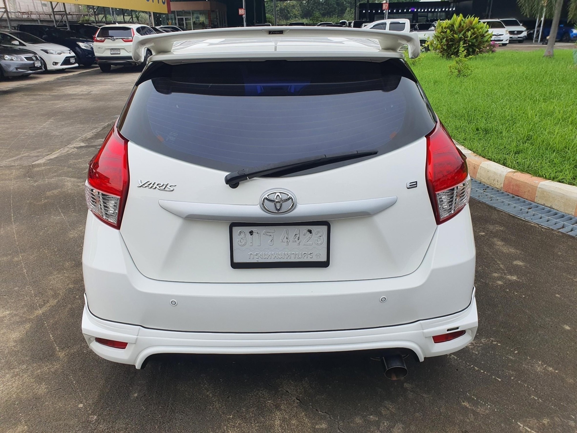 TOYOTA YARIS ECO, 1.2 E ปี 2014 รถสวย ดูแลรักษาดีมาก (รูปที่ 8)