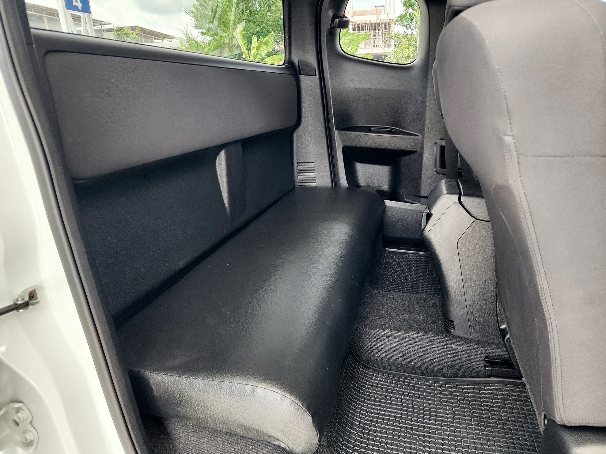 ISUZU D-max Space Cab 1.9s M/T ปี 2022 ไมล์ 10,000 กม. (รูปที่ 11)