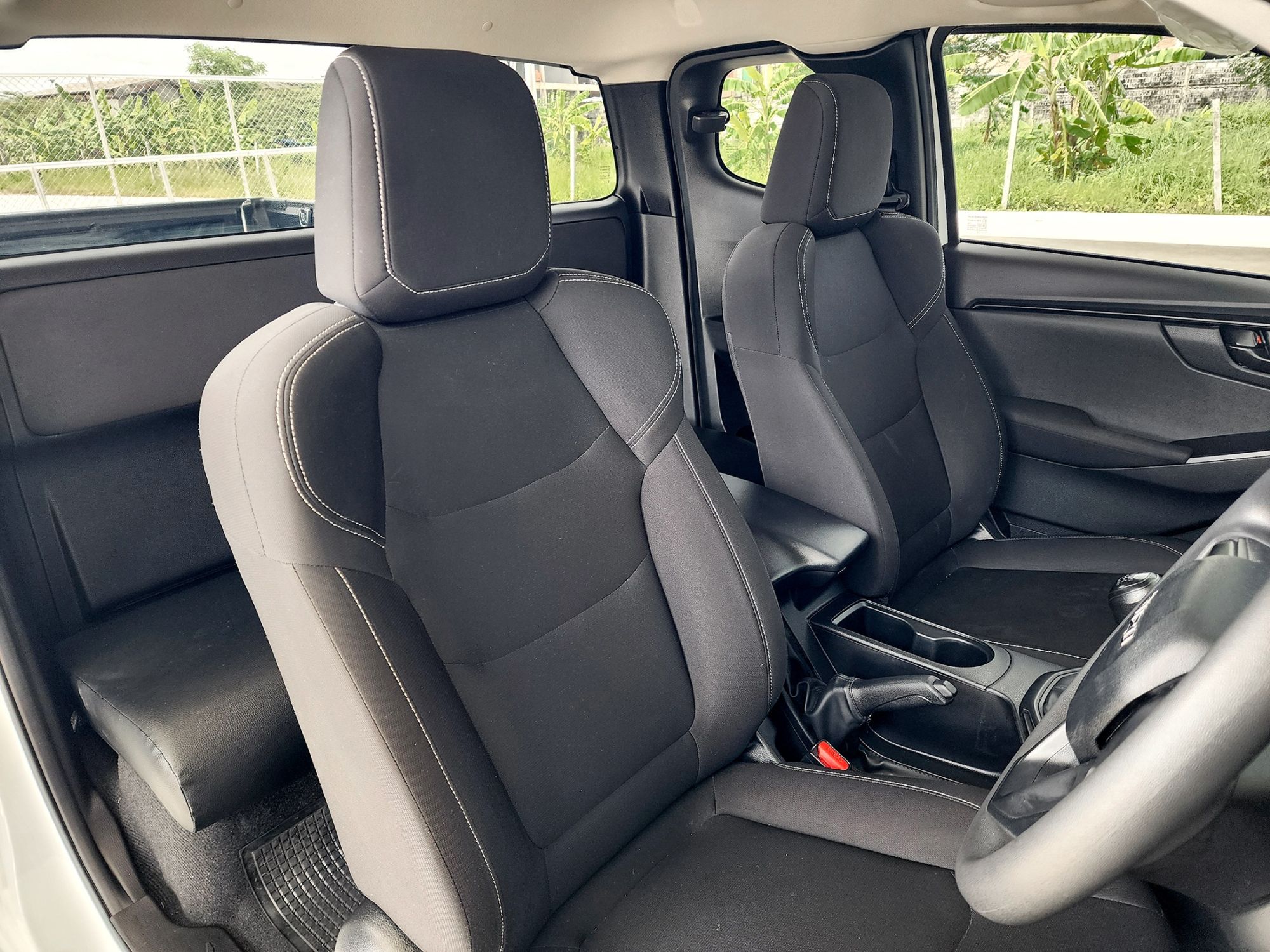 ISUZU D-max Space Cab 1.9s M/T ปี 2022 ไมล์ 10,000 กม. (รูปที่ 10)