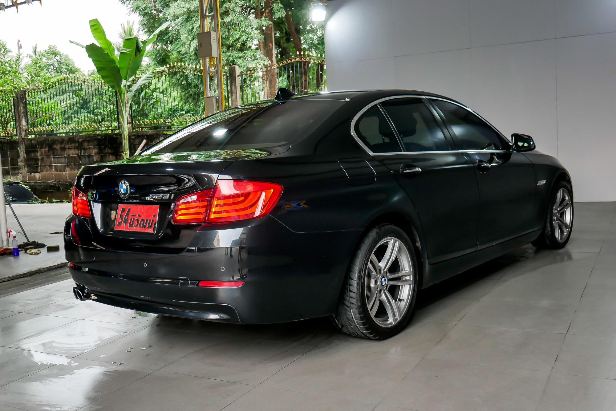 BMW 523I F10 ปี 2011 สีดำ (รูปที่ 17)