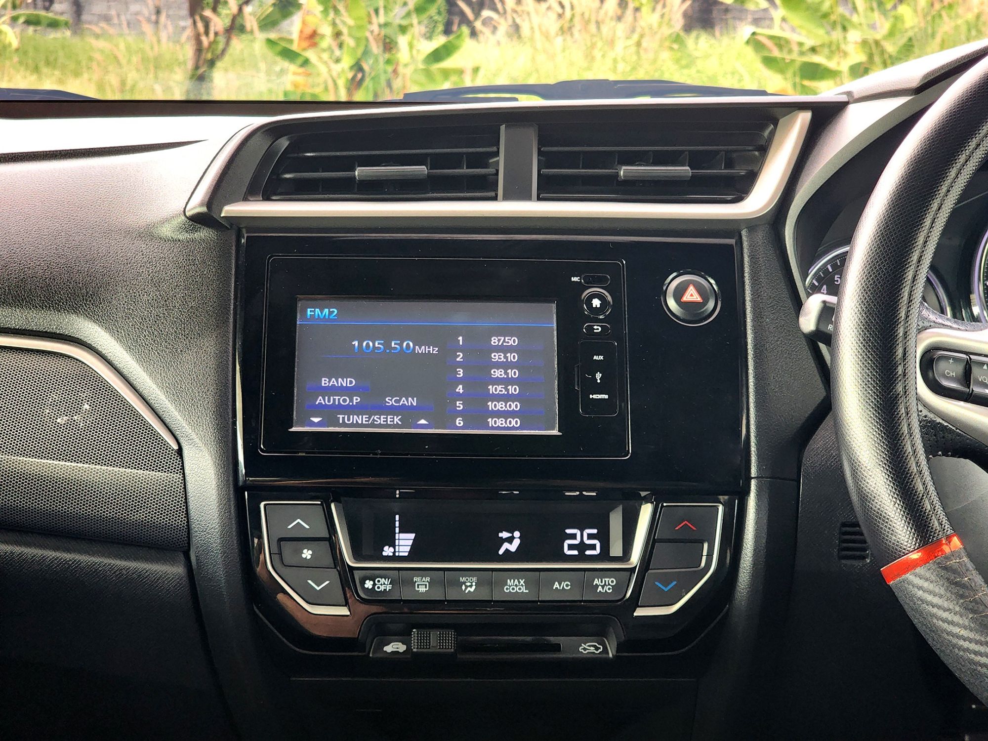 HONDA BR-V 1.5SV ปี 2017 auto ไมล์ 158,000 กม. โทร.0922639576 เอ๋ (รูปที่ 2)
