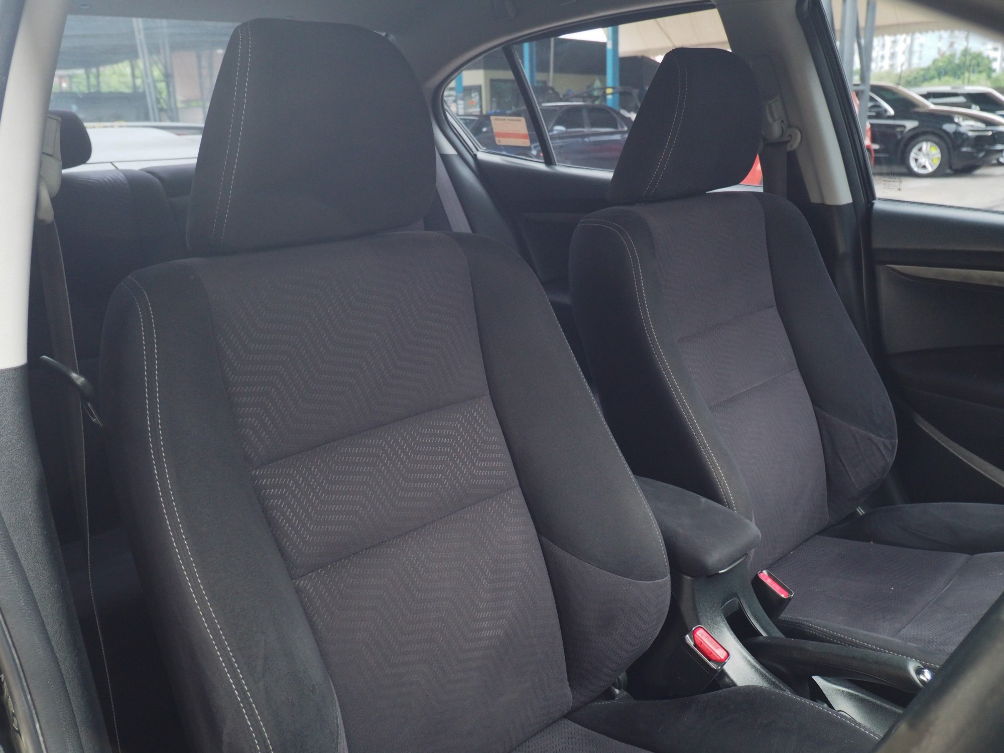 2013 Honda City สีดำ