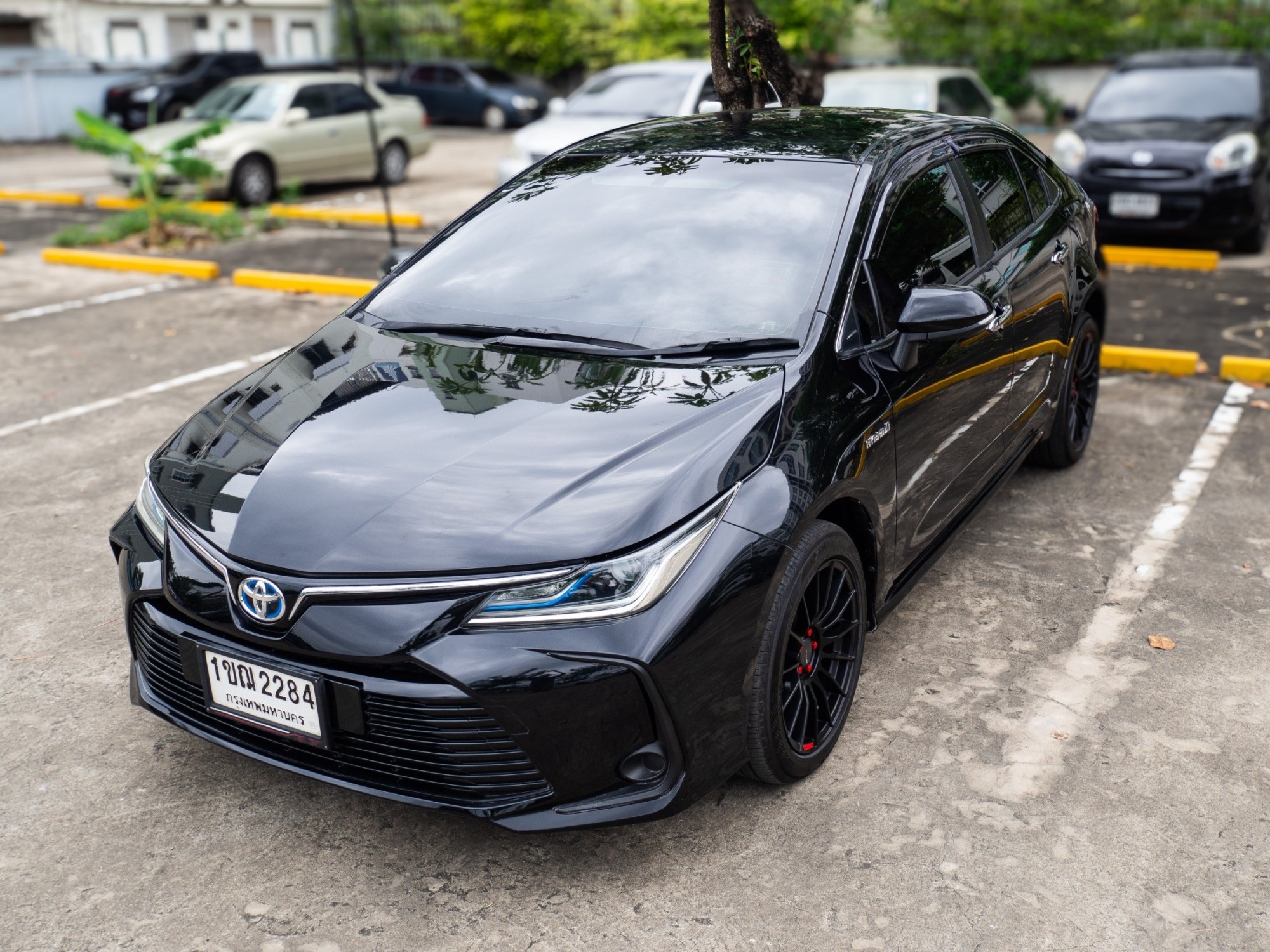 2020 Toyota ALTIS 1.8 HYBRID สีดำ (รูปที่ 12)