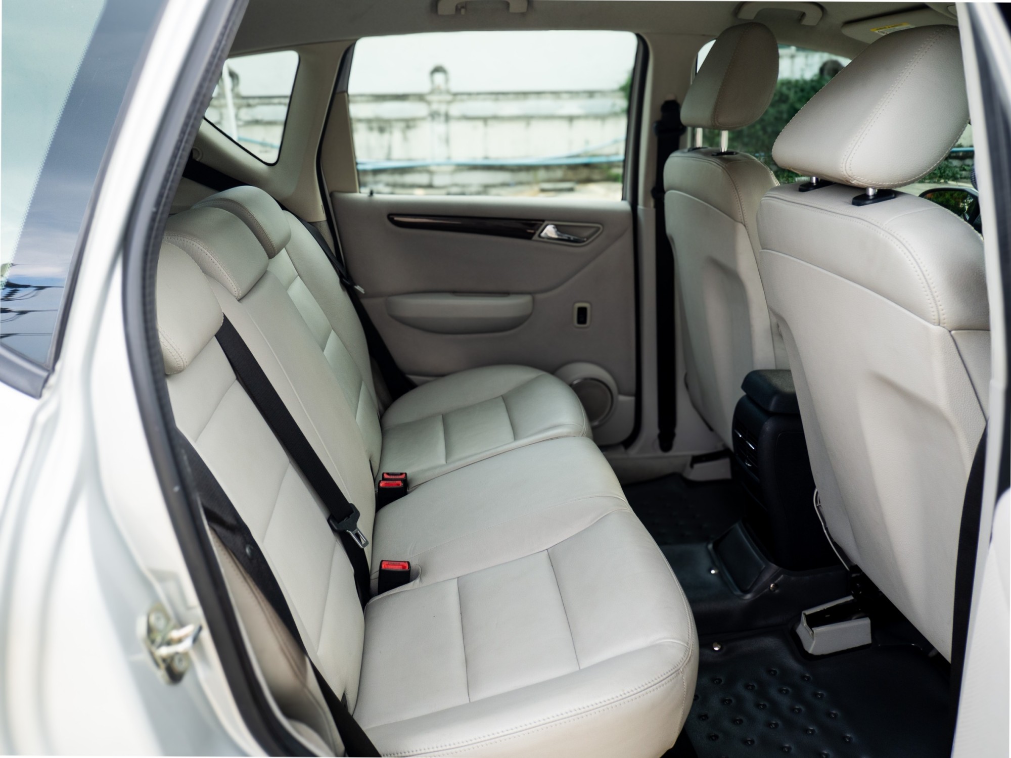 2005 Mercedes-Benz A-Class W169 A200 สีเงิน (รูปที่ 10)