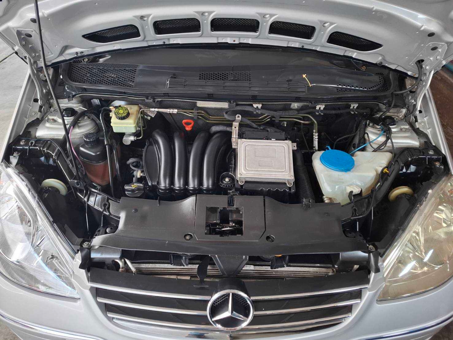 2005 Mercedes-Benz A-Class W169 A200 สีเงิน (รูปที่ 6)