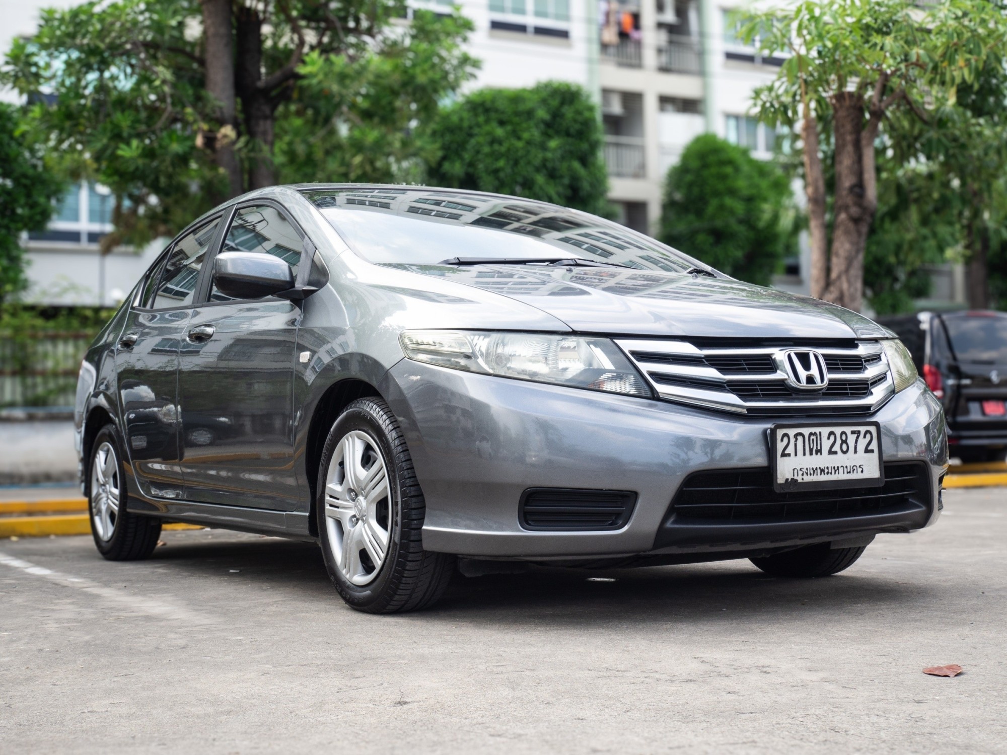 2013 Honda City สีเทา (รูปที่ 14)