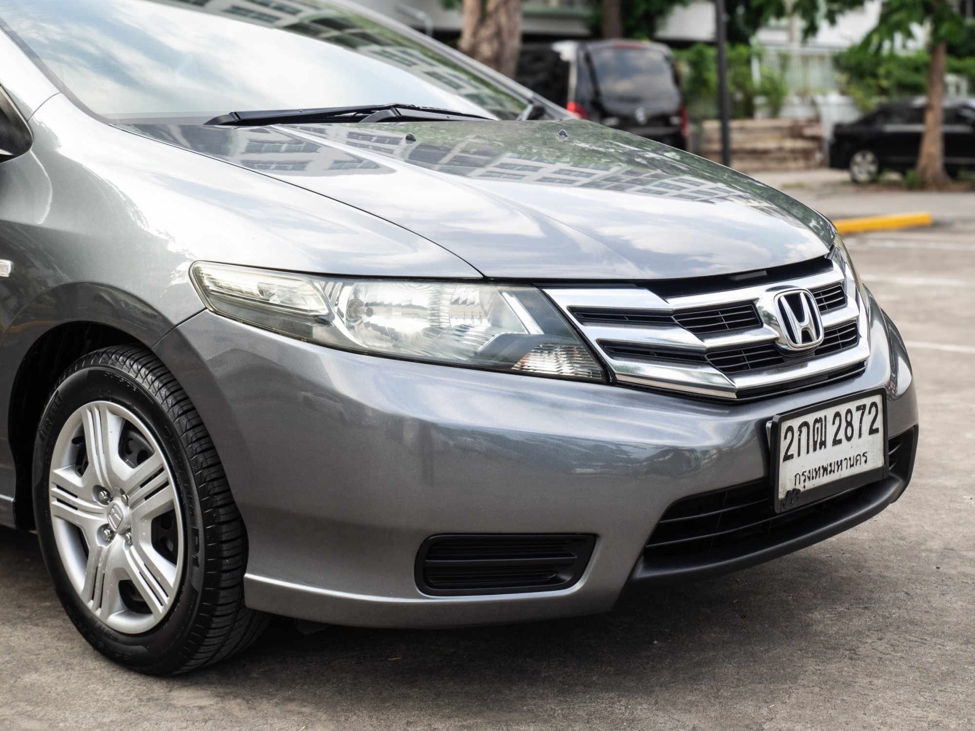 2013 Honda City สีเทา (รูปที่ 13)