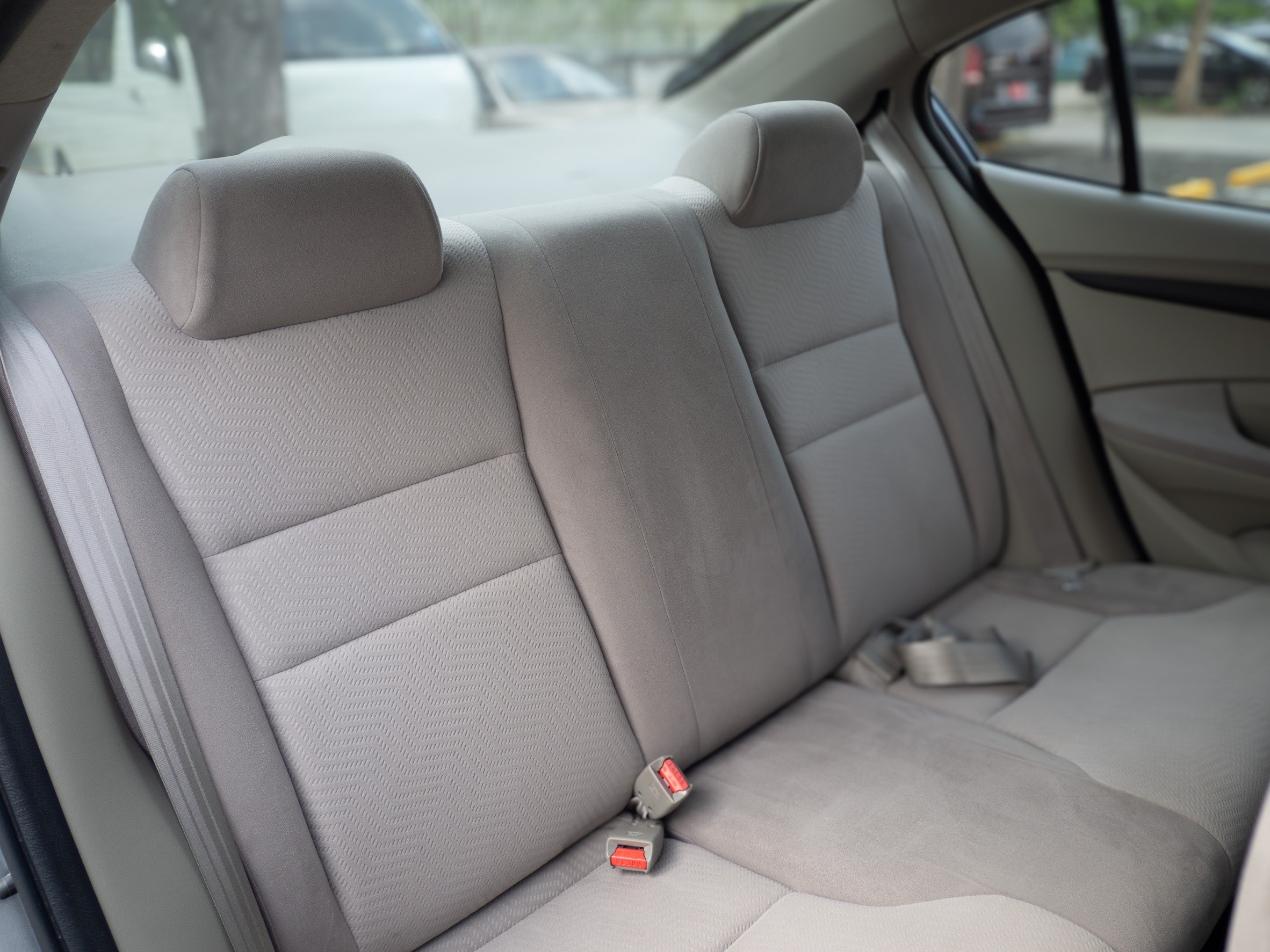 2013 Honda City สีเทา (รูปที่ 11)
