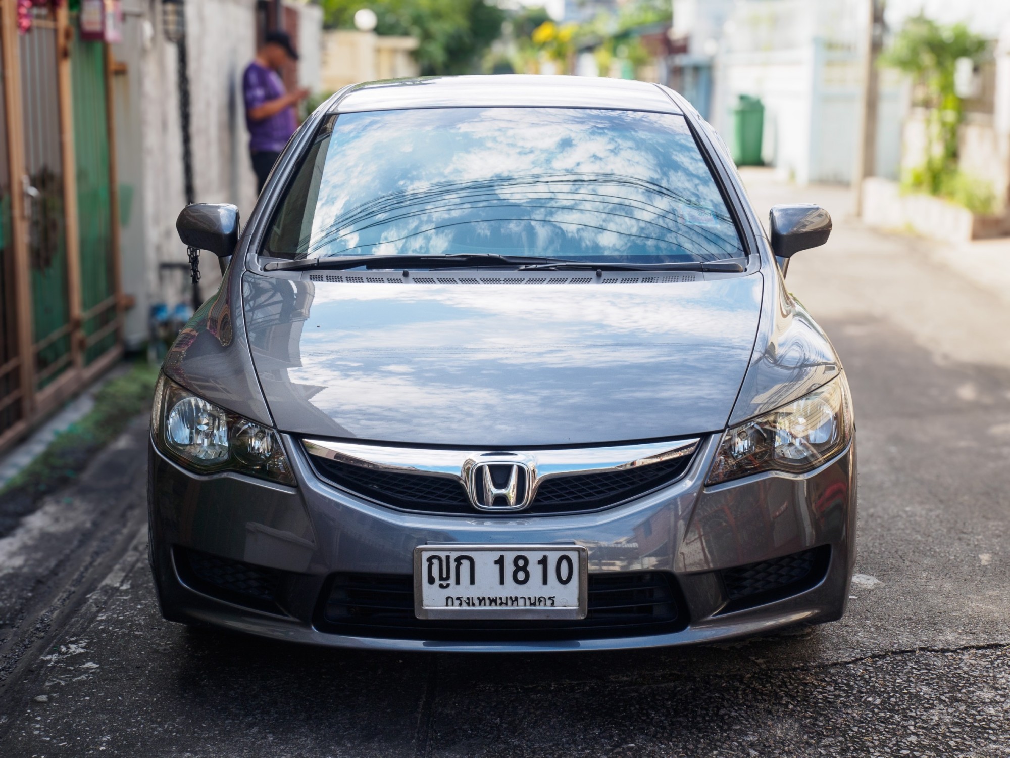 2010 Honda Civic FD สีเทา (รูปที่ 2)