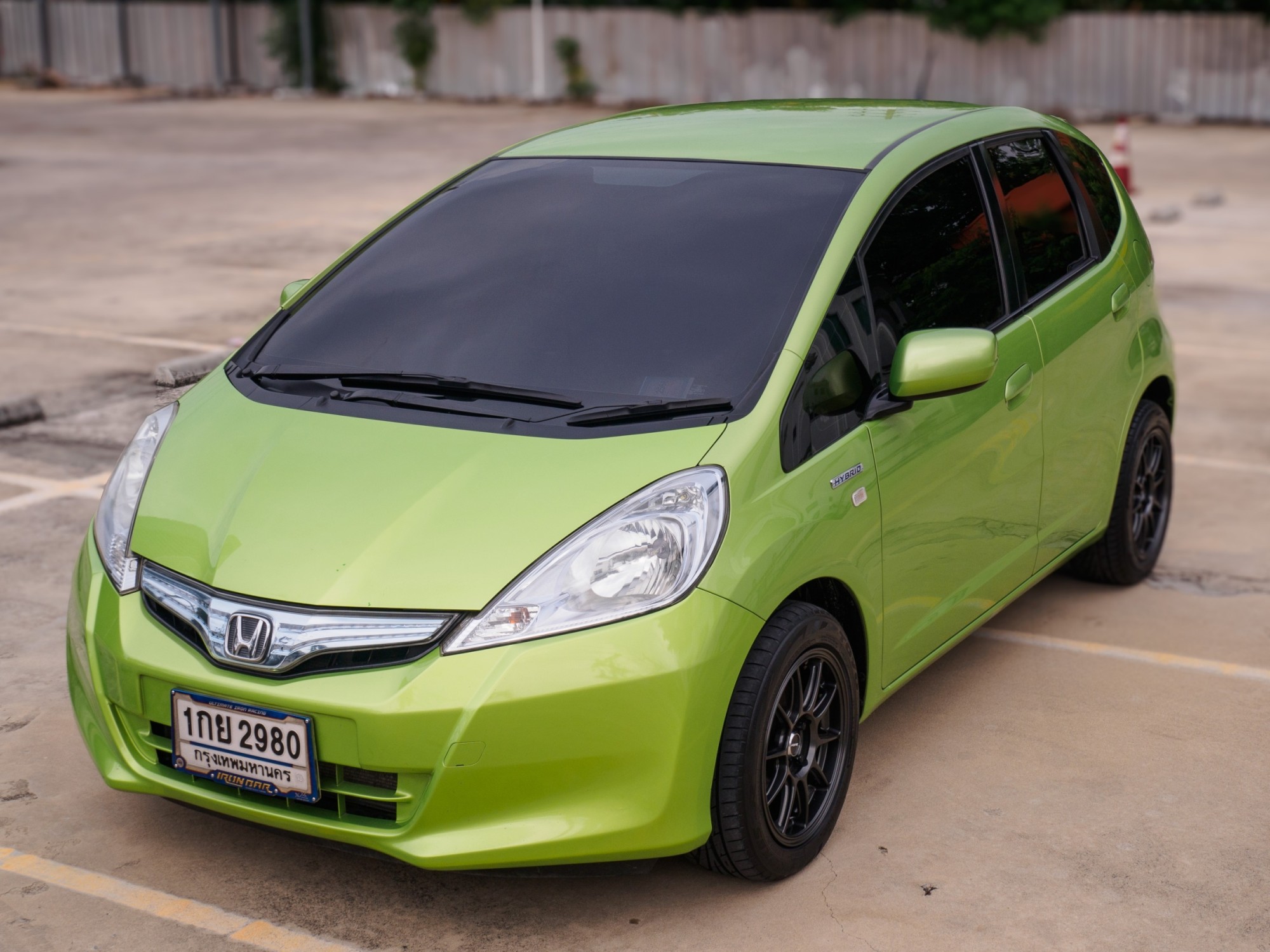 2013 Honda Jazz GE สีเขียว (รูปที่ 11)