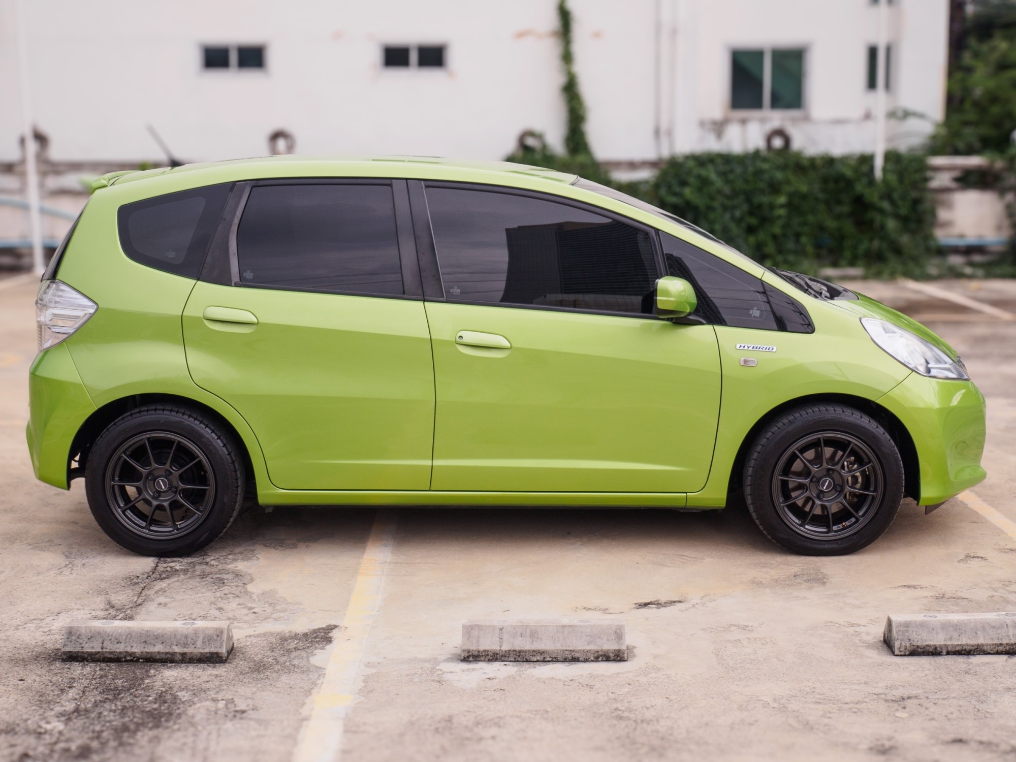 2013 Honda Jazz GE สีเขียว (รูปที่ 5)