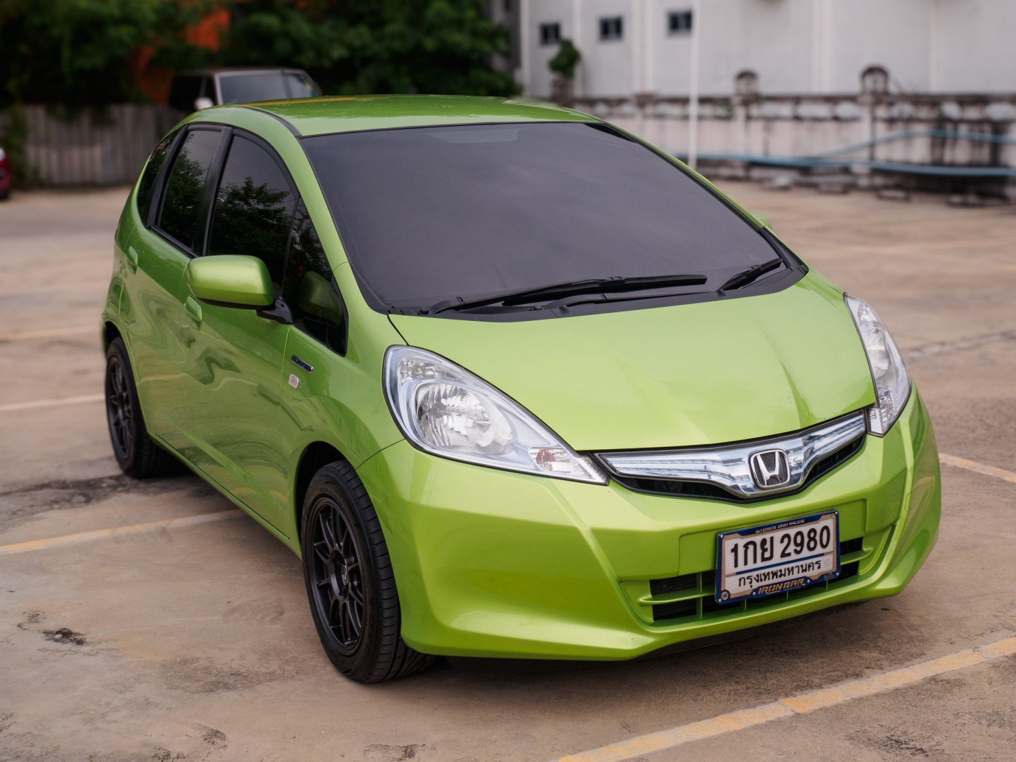 2013 Honda Jazz GE สีเขียว (รูปที่ 10)