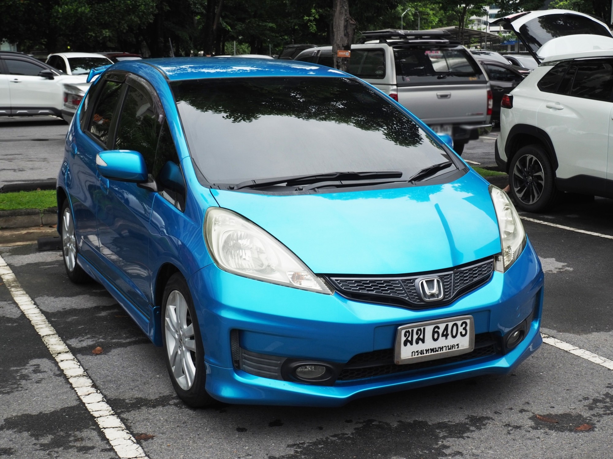 2012 Honda Jazz GE สีฟ้า (รูปที่ 3)