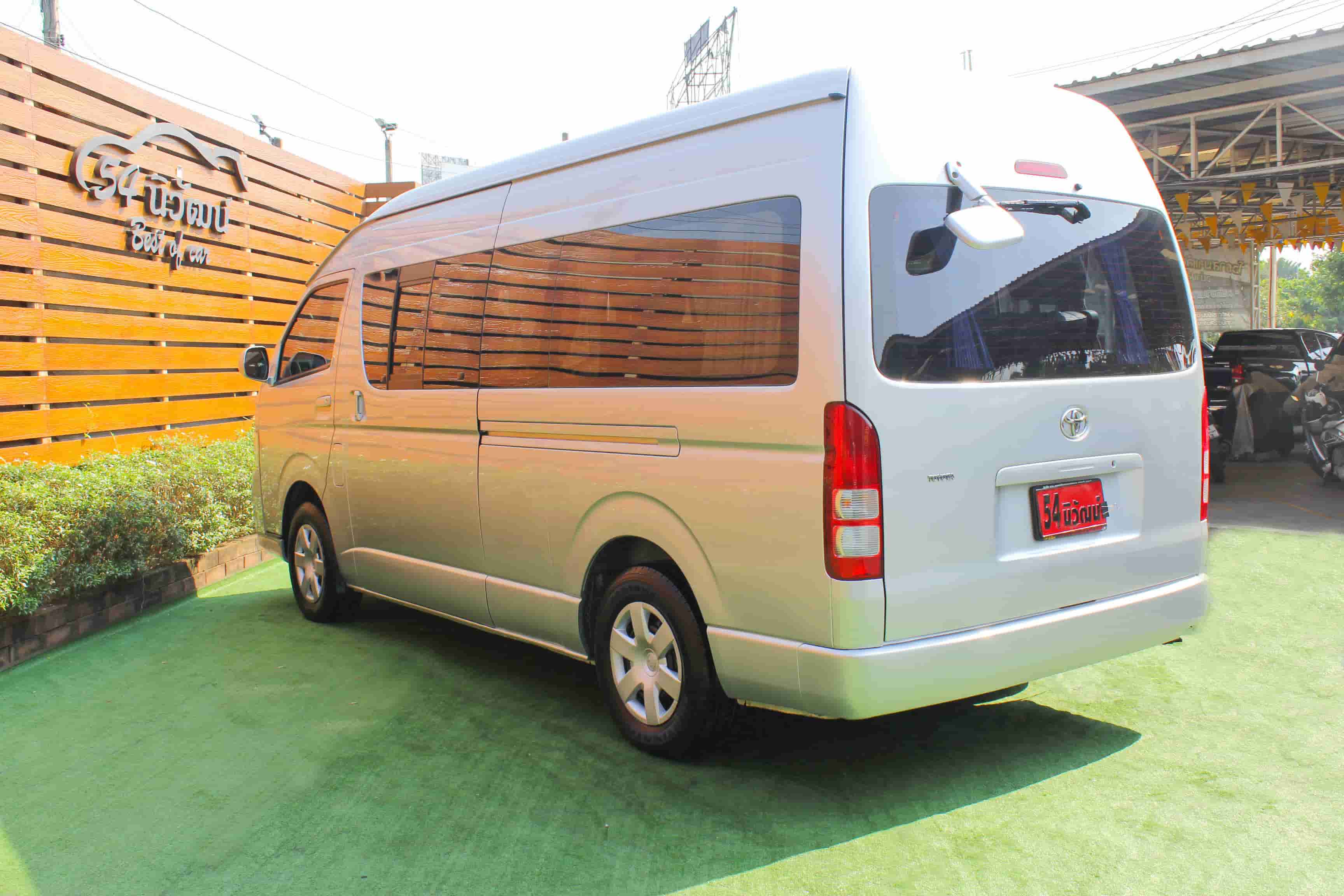 Toyota COMMUTER 2.5 GL ปี 2012 สีเงิน (รูปที่ 16)