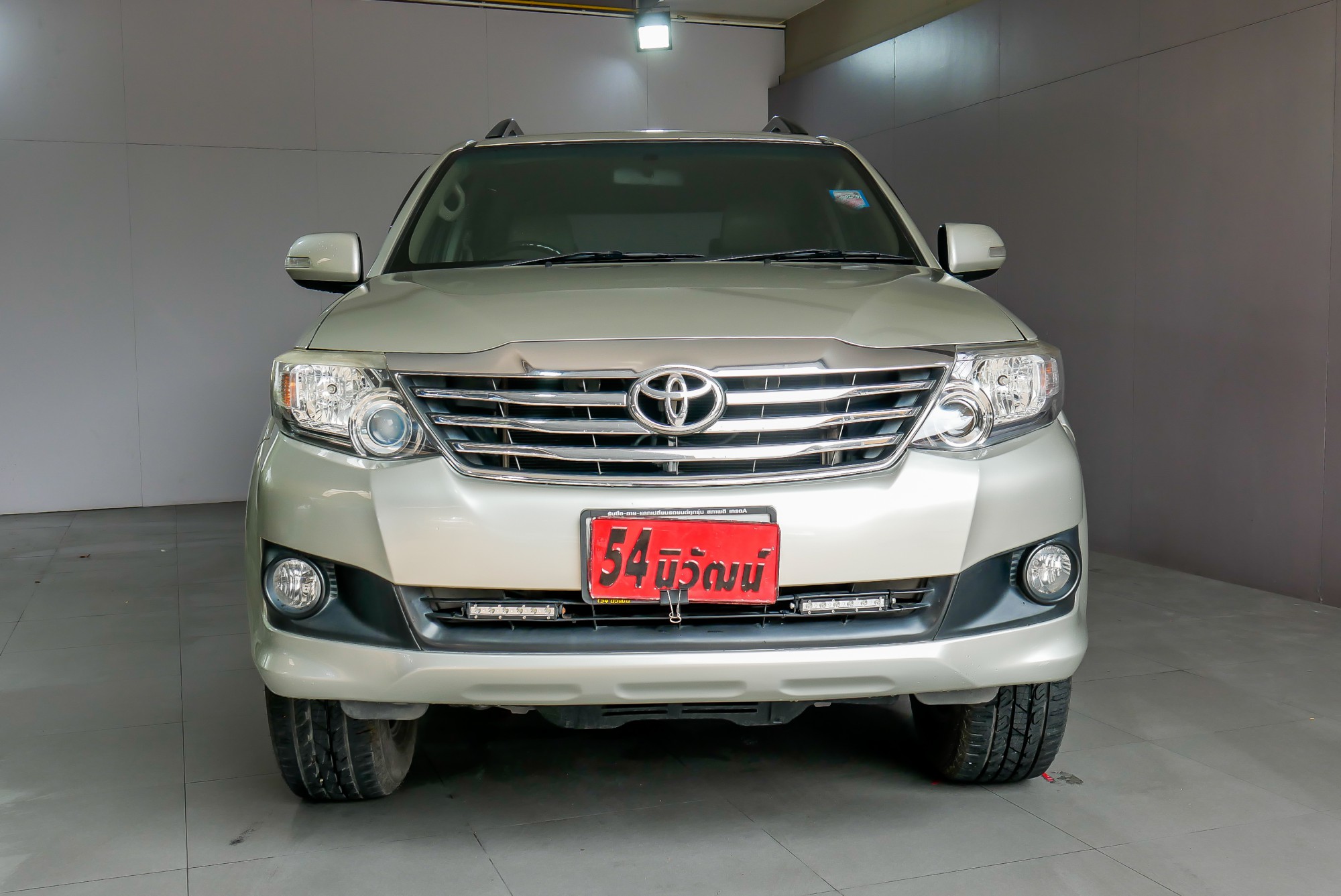 2013 TOYOTA FORTUNER CHAMP 2.7 V AT   ปี 2013 (รูปที่ 2)