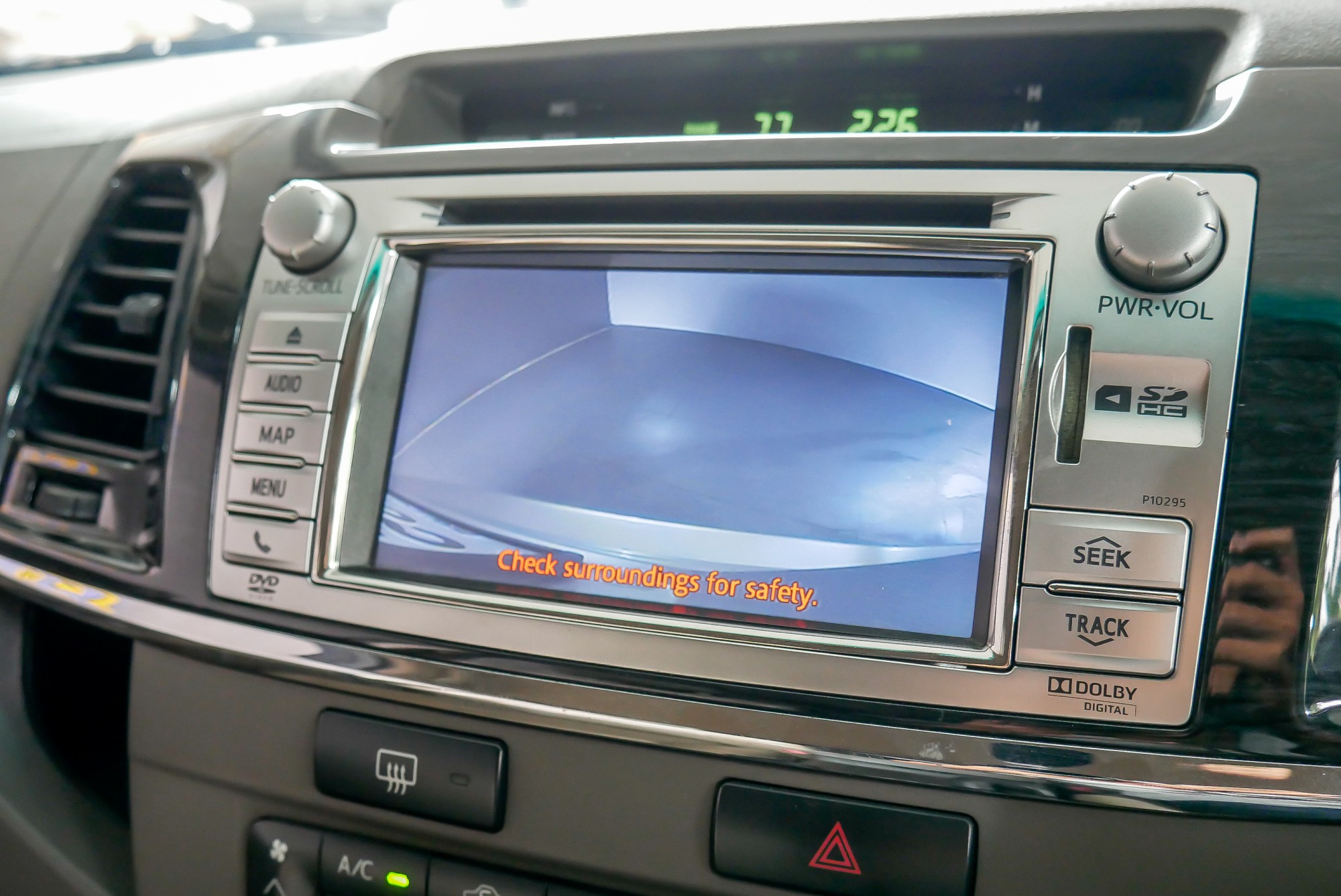 2013 TOYOTA FORTUNER CHAMP 2.7 V AT   ปี 2013 (รูปที่ 14)