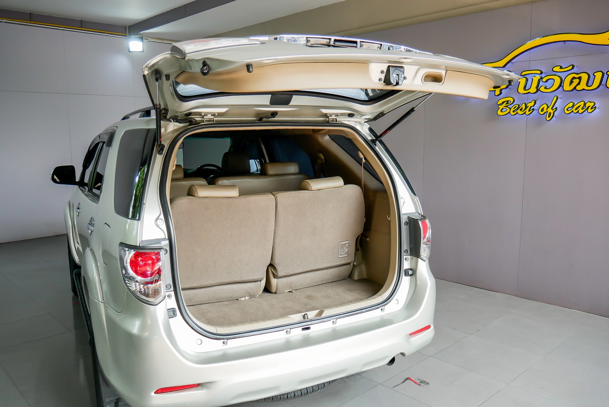 2013 TOYOTA FORTUNER CHAMP 2.7 V AT   ปี 2013 (รูปที่ 21)