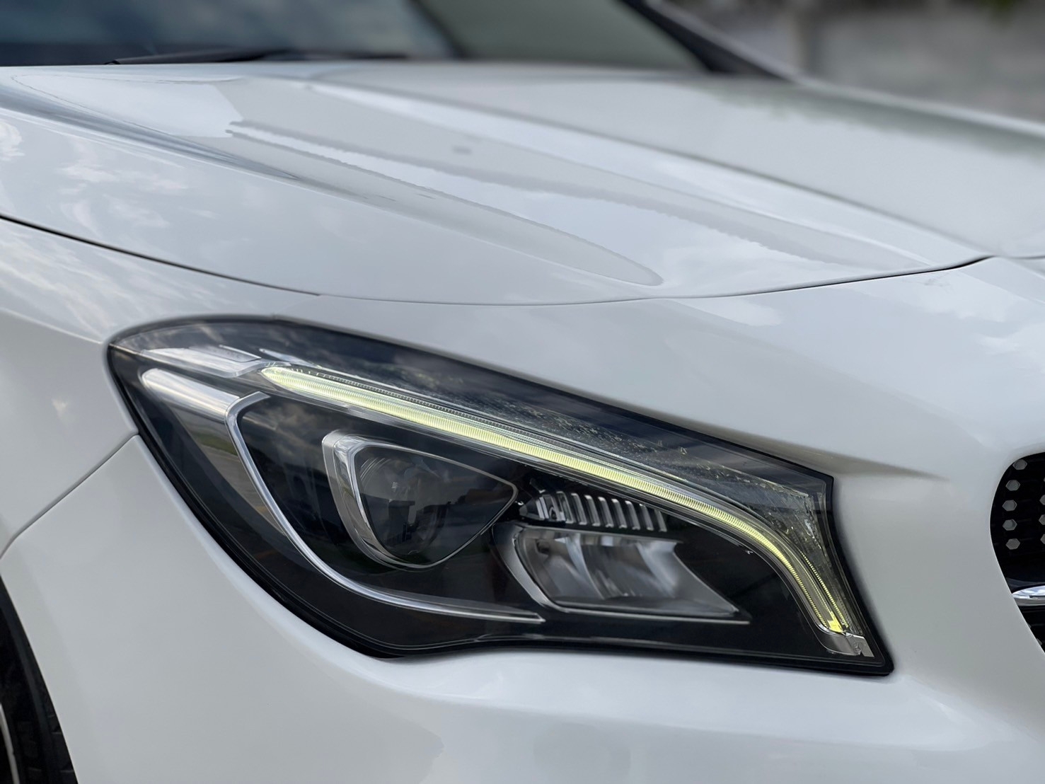Mercedes-Benz CLA250 AMG Facelift White Art Edition (W117) ปี 2018 จด 2019 (รูปที่ 2)