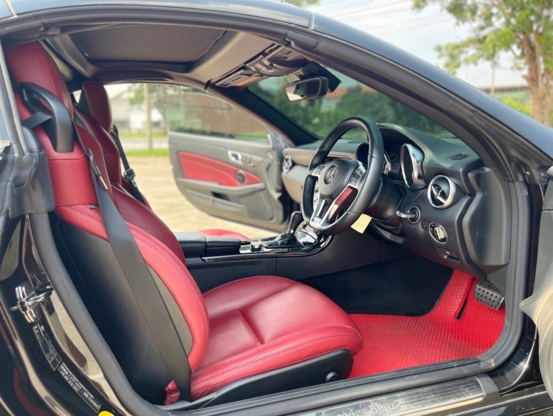 Benz SLK 200 AMG Roadster 2012 (รูปที่ 5)