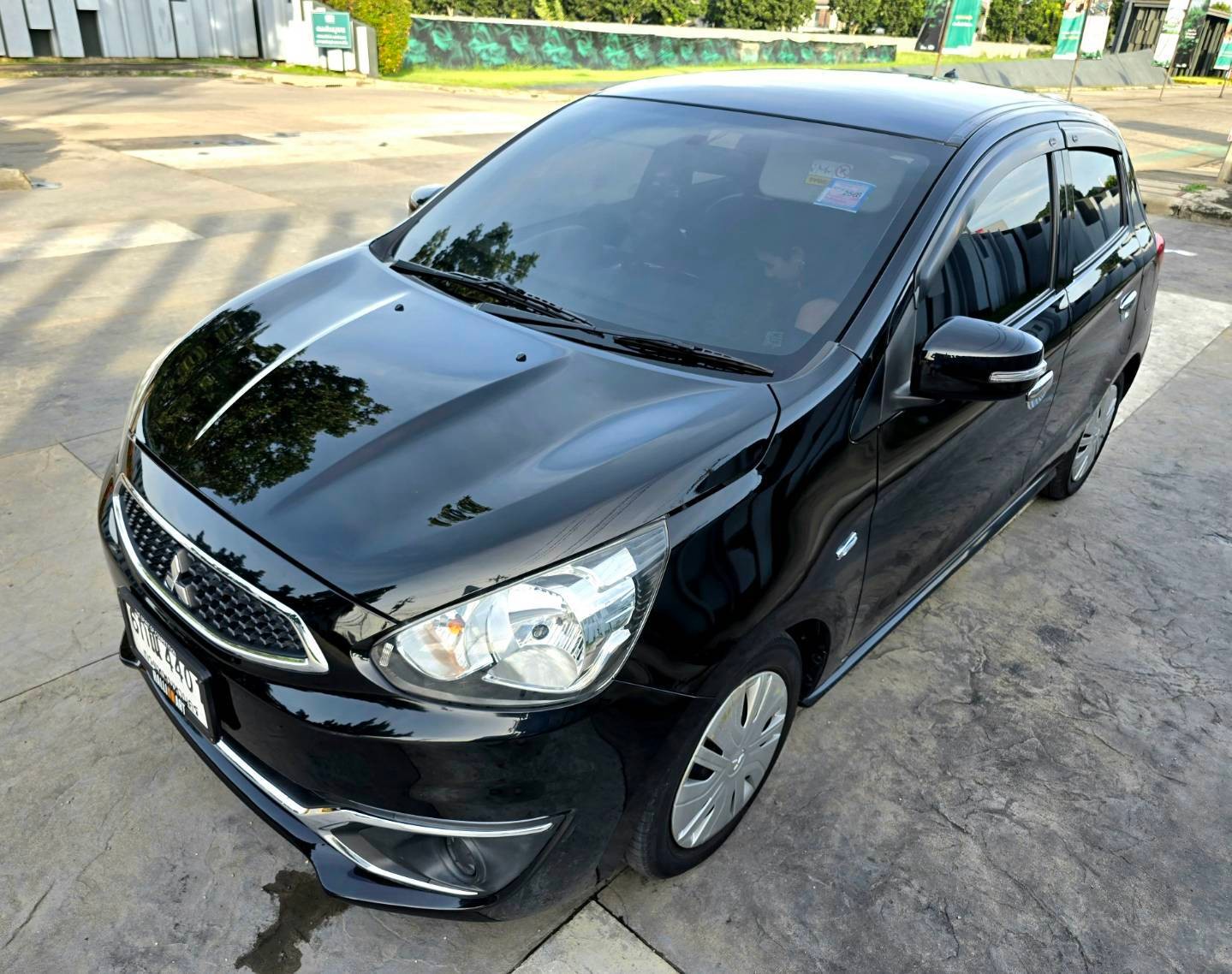 Mitsubishi Mirage GLX 1.2 ปี 2017 ไมล์ 110,000 kmเท่านั้น!!!!!! รถสวยมากๆทั้งภายนอกเเละภายใน ไม่มีชนหนักเลย เชคศูนย์Mitsuตลอด (รูปที่ 19)