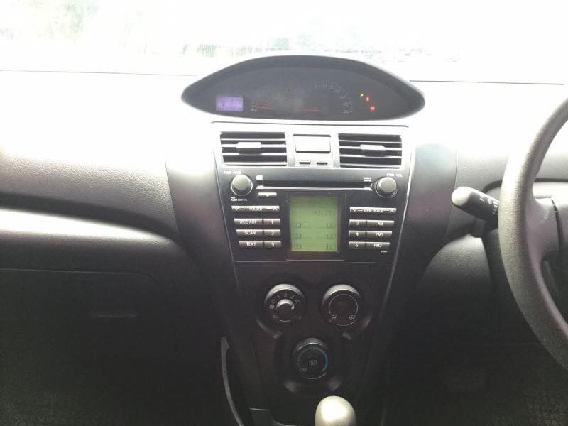 Toyota Vios ปี 2013 สีขาว (รูปที่ 10)