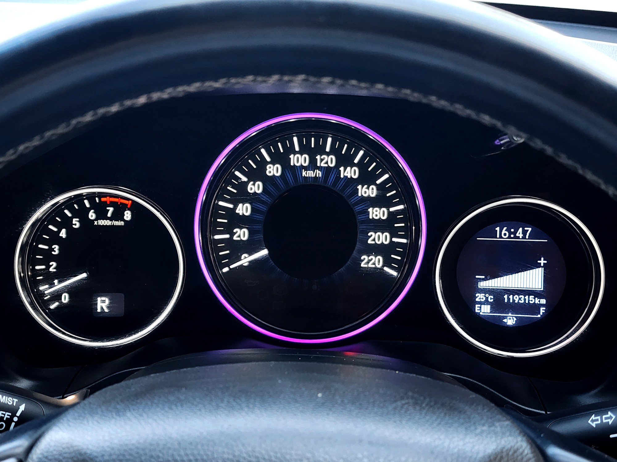 Honda Hrv 1.8RS Sunroof รุ่นท๊อปสุด ปี 2019 ไมล์ 119,000 กม. (รูปที่ 2)