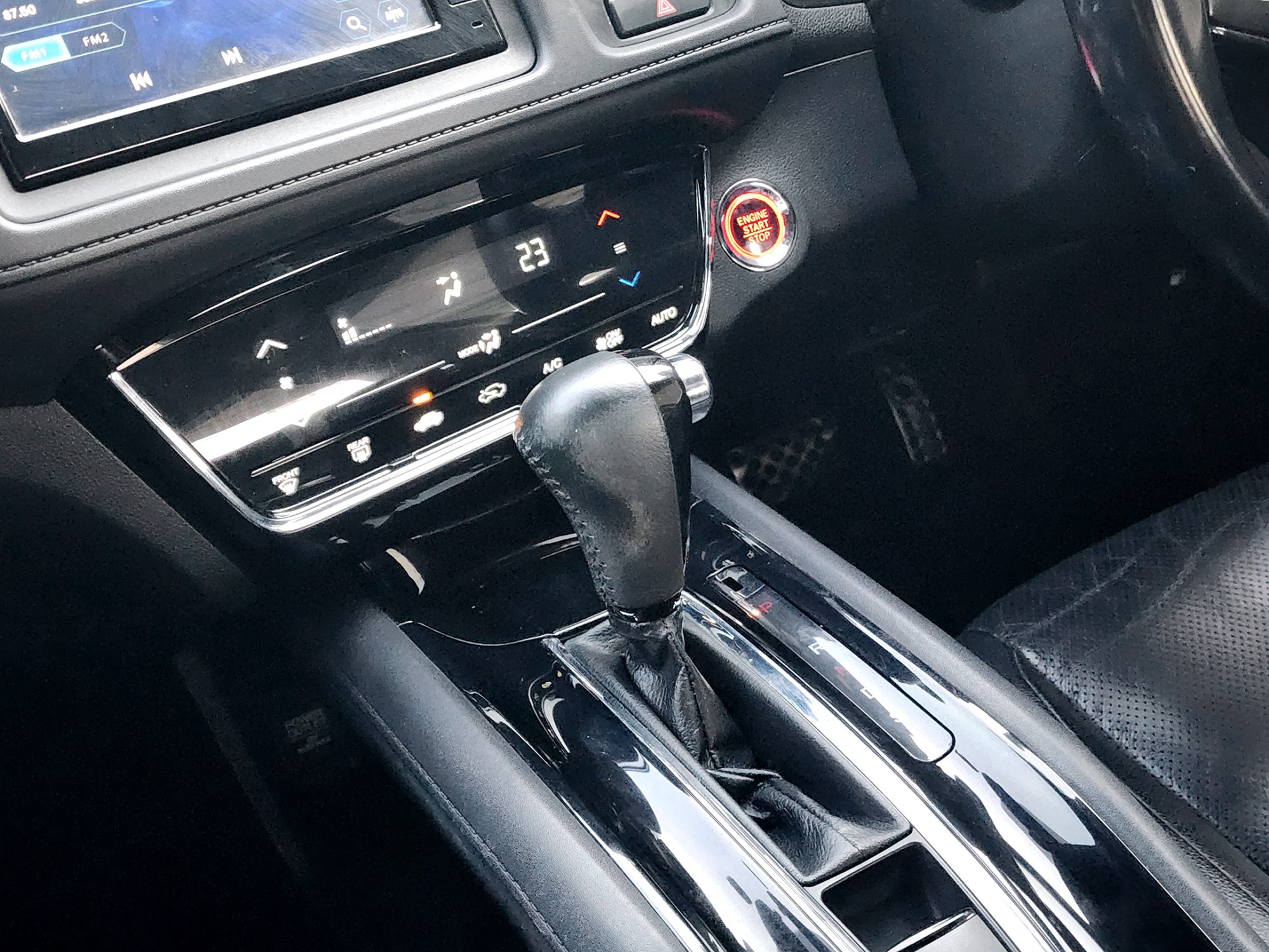 Honda Hrv 1.8RS Sunroof รุ่นท๊อปสุด ปี 2019 ไมล์ 119,000 กม. (รูปที่ 9)