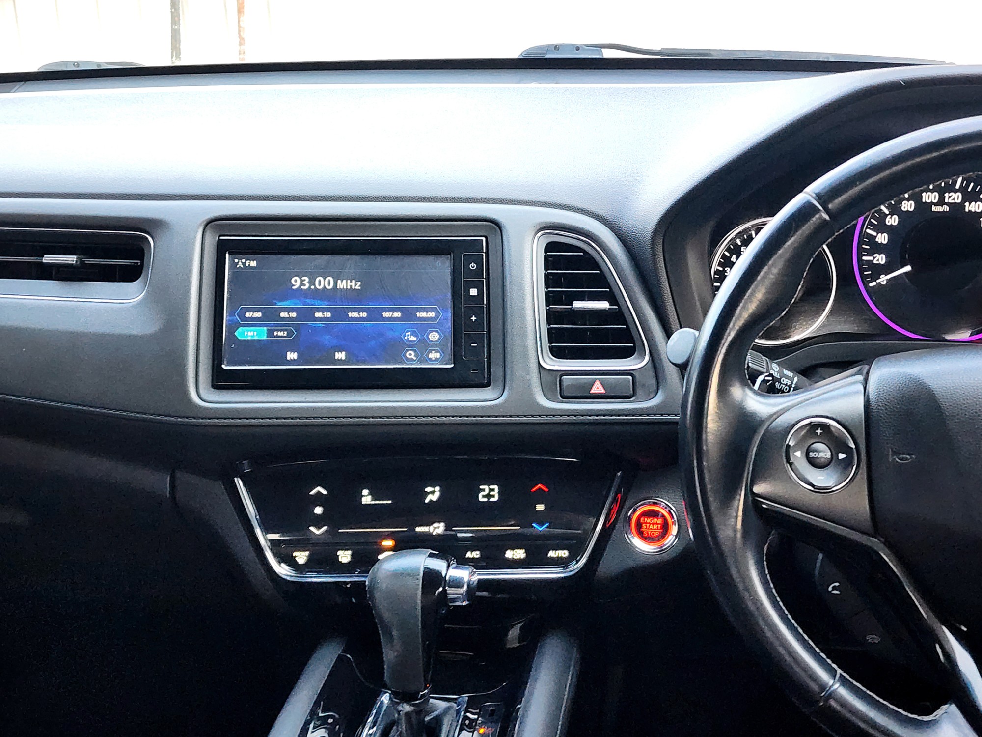 Honda Hrv 1.8RS Sunroof รุ่นท๊อปสุด ปี 2019 ไมล์ 119,000 กม. (รูปที่ 6)
