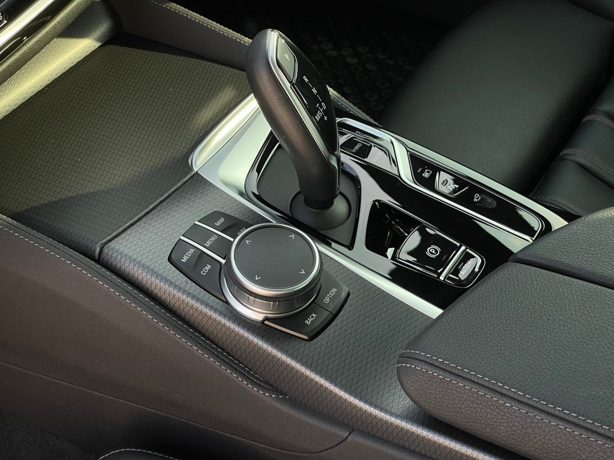 BMW 530e M Sport G30 LCI 2020 จด 2022 ไมลฺ์ 33,000 กม. (รูปที่ 17)