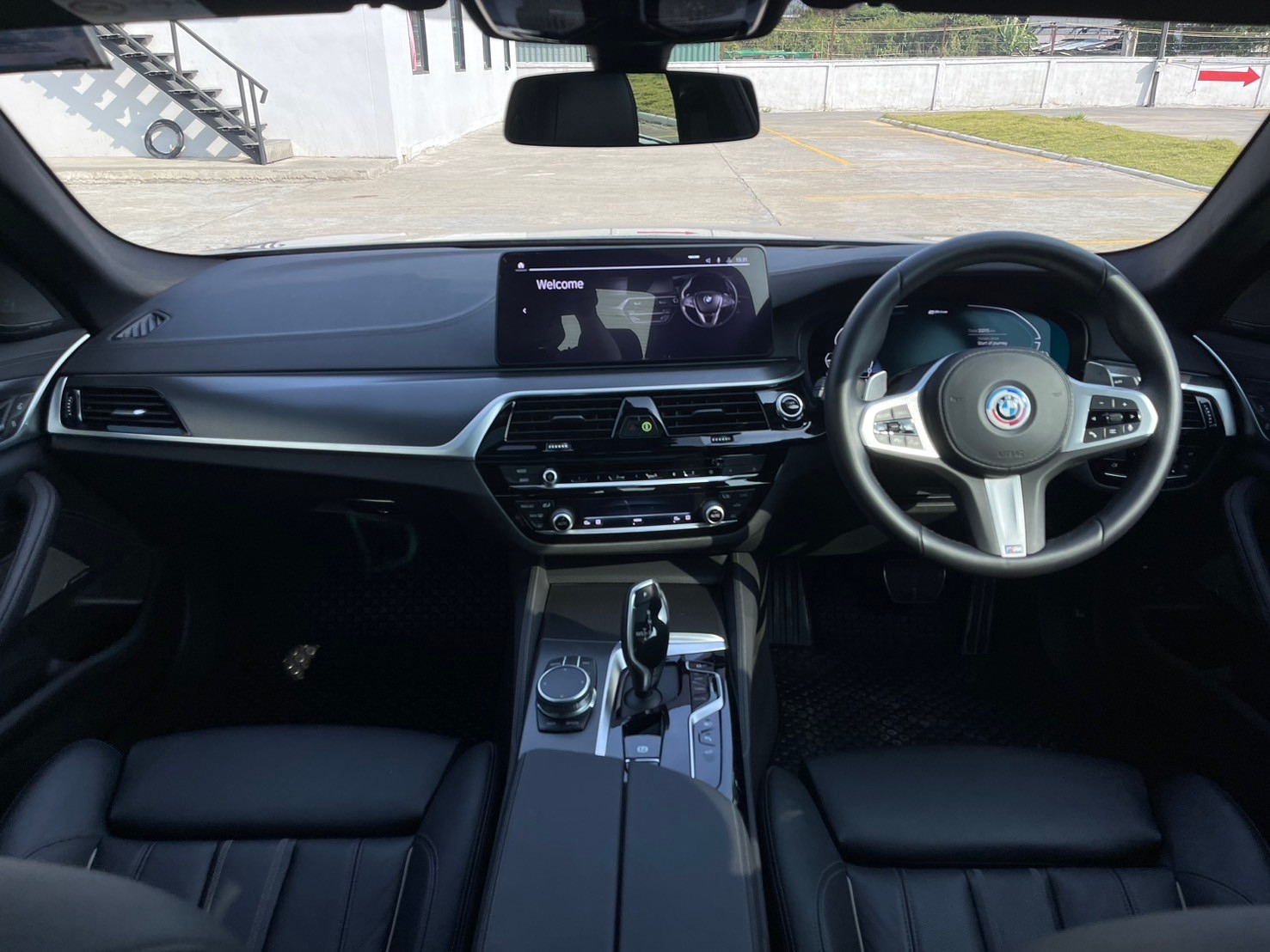 BMW 530e M Sport G30 LCI 2020 จด 2022 ไมลฺ์ 33,000 กม. (รูปที่ 15)