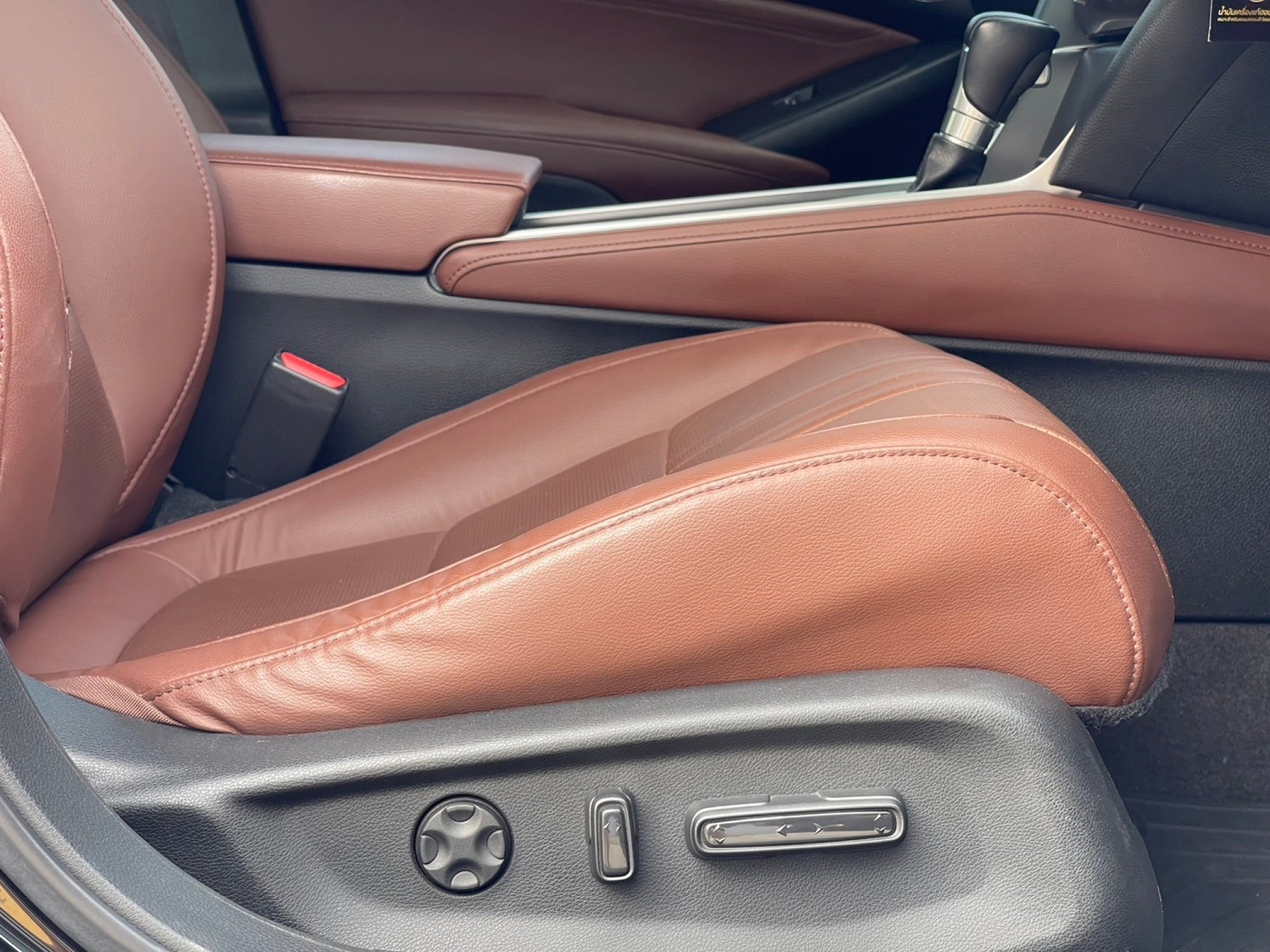 Honda Accord Hybrid Tech G10 2019 ไมล์ 80,000 กม. (รูปที่ 12)