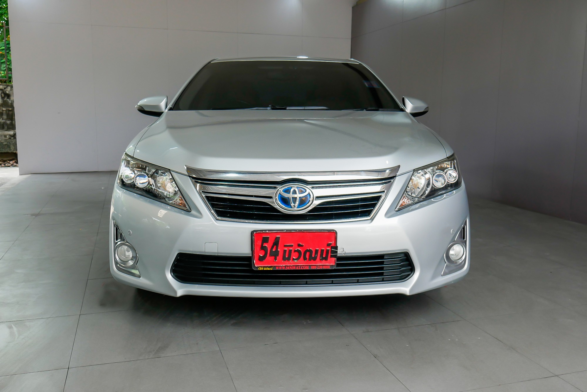 TOYOTA CAMRY 2.5 HV MP3 ปี 2012 สีเทา