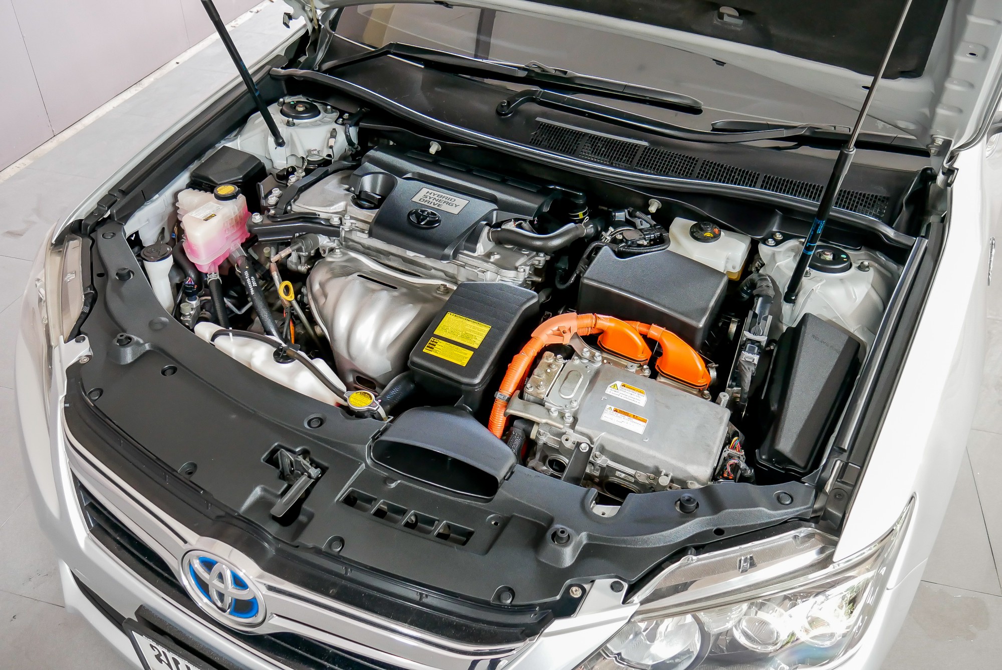 TOYOTA CAMRY 2.5 HV MP3 ปี 2012 สีเทา (รูปที่ 4)
