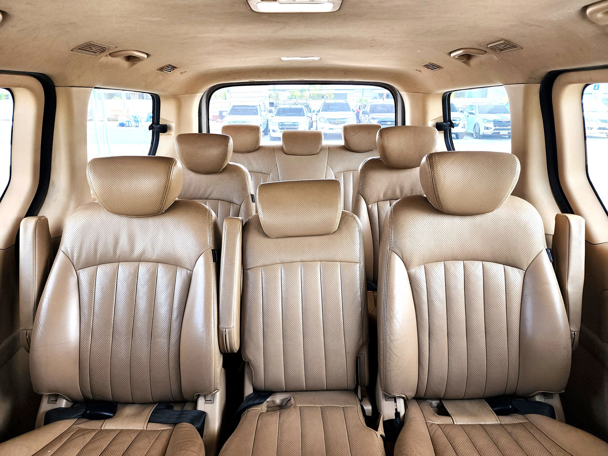 Hyundai H1 2.5 DELUXE A/T ดีเซล ปี 2011 (รูปที่ 14)