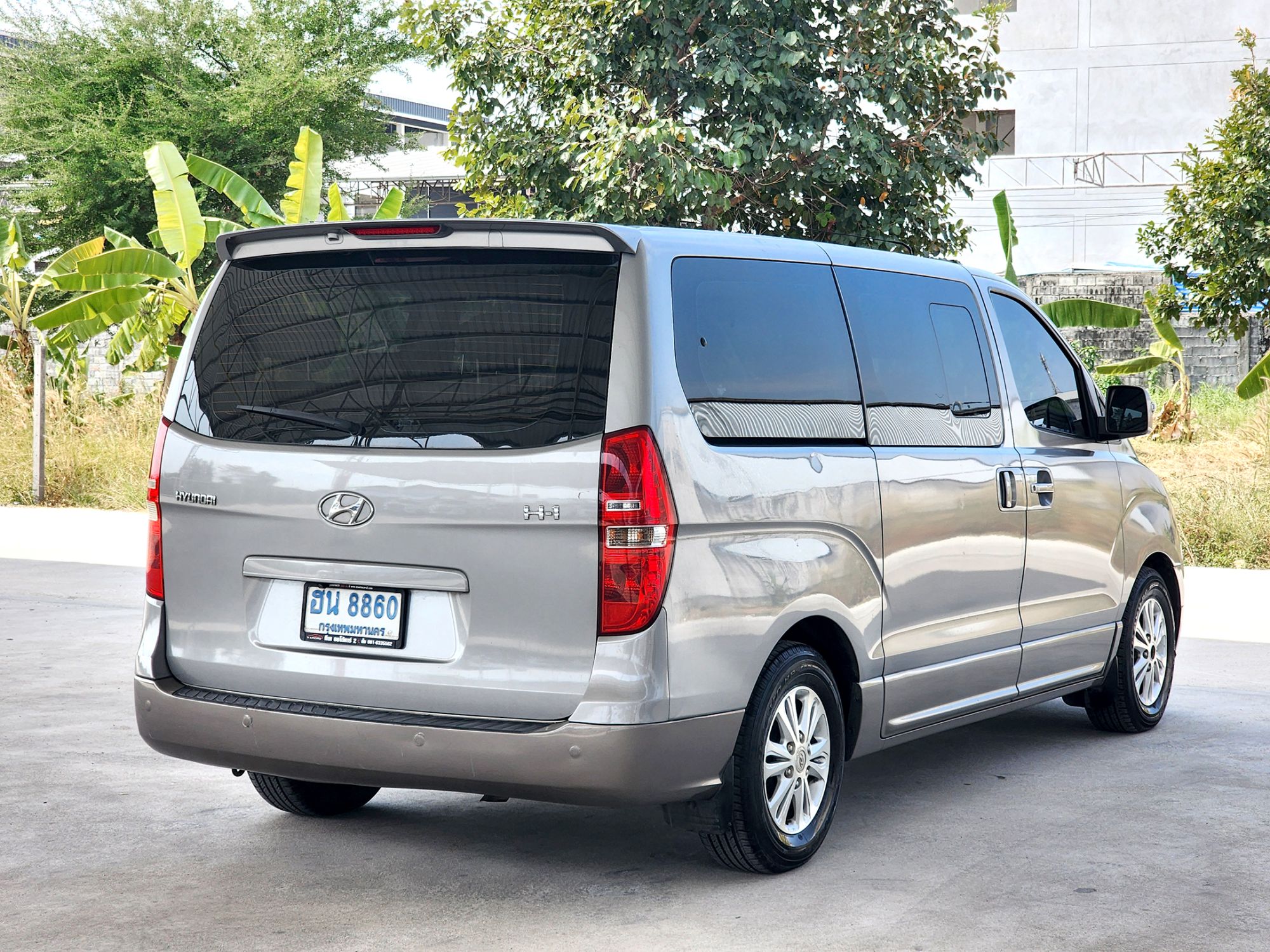 Hyundai H1 2.5 DELUXE A/T ดีเซล ปี 2011 (รูปที่ 9)