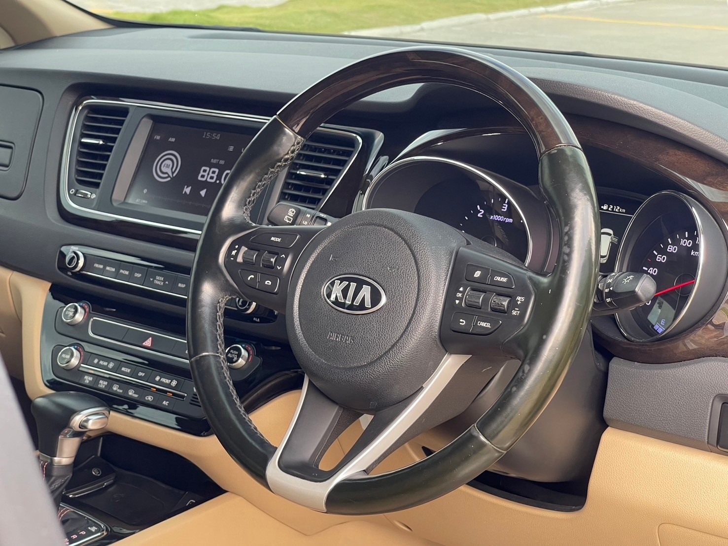 KIA Grand Carnival SXL MNC ปี 2018 จด 2019 Mileage: 80,xxx km (รูปที่ 15)