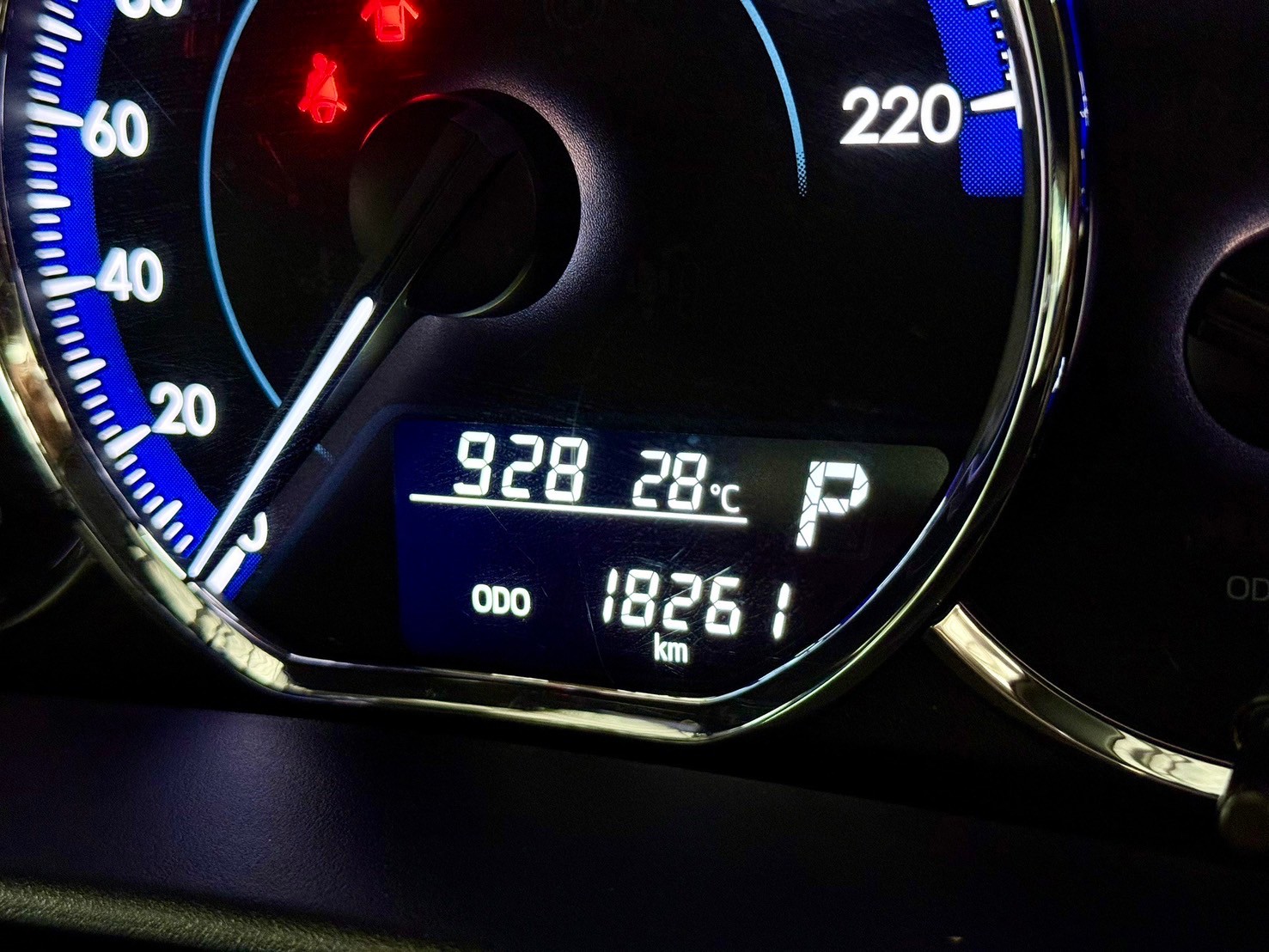 Toyota Yaris 1.2 Sport ปี 2023 auto ไมล์ 1 หมื่น (รูปที่ 2)